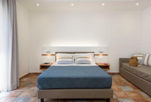 Triple Room with Balcony