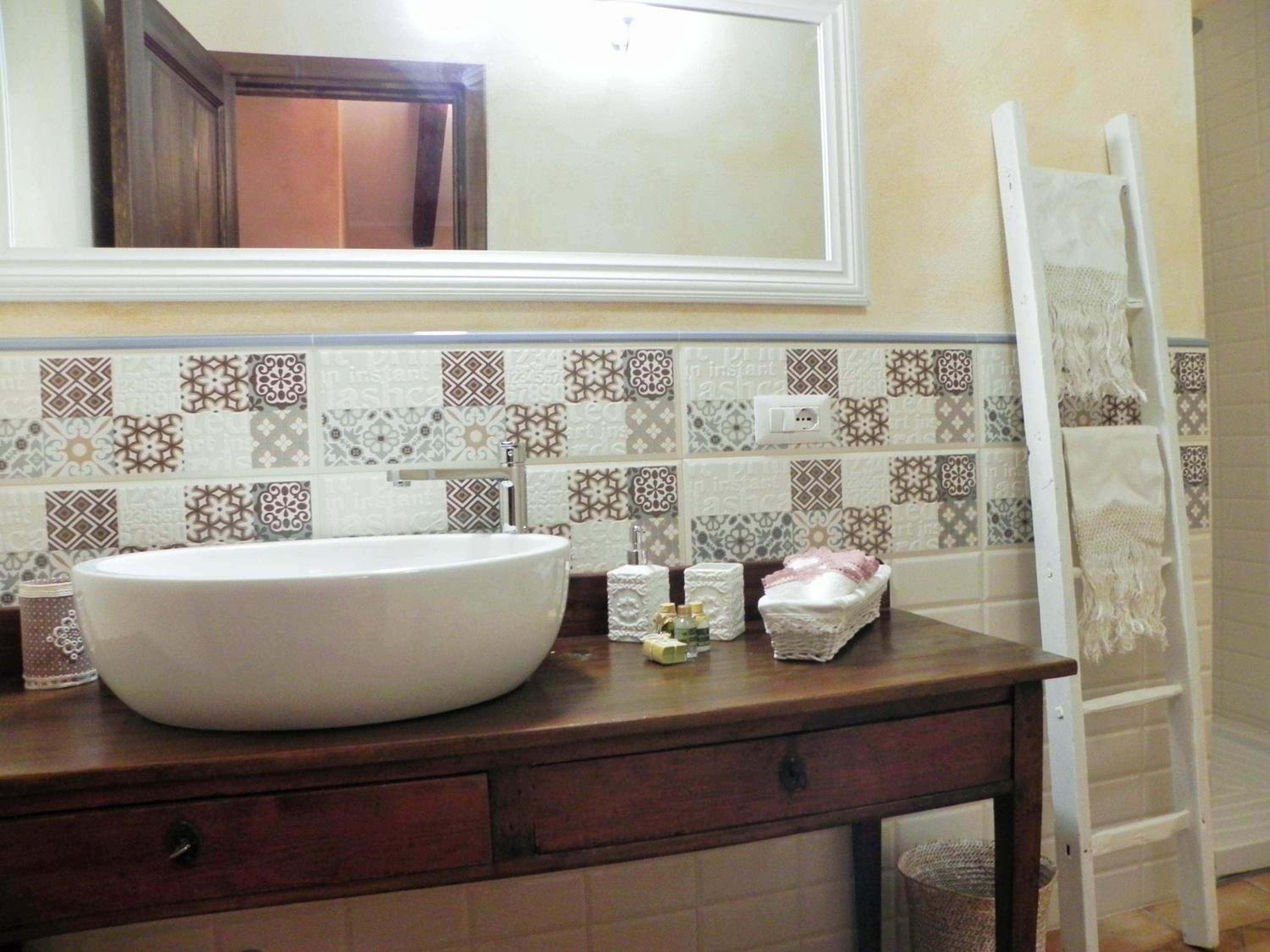 Deluxe Double Room with Shower photo 1