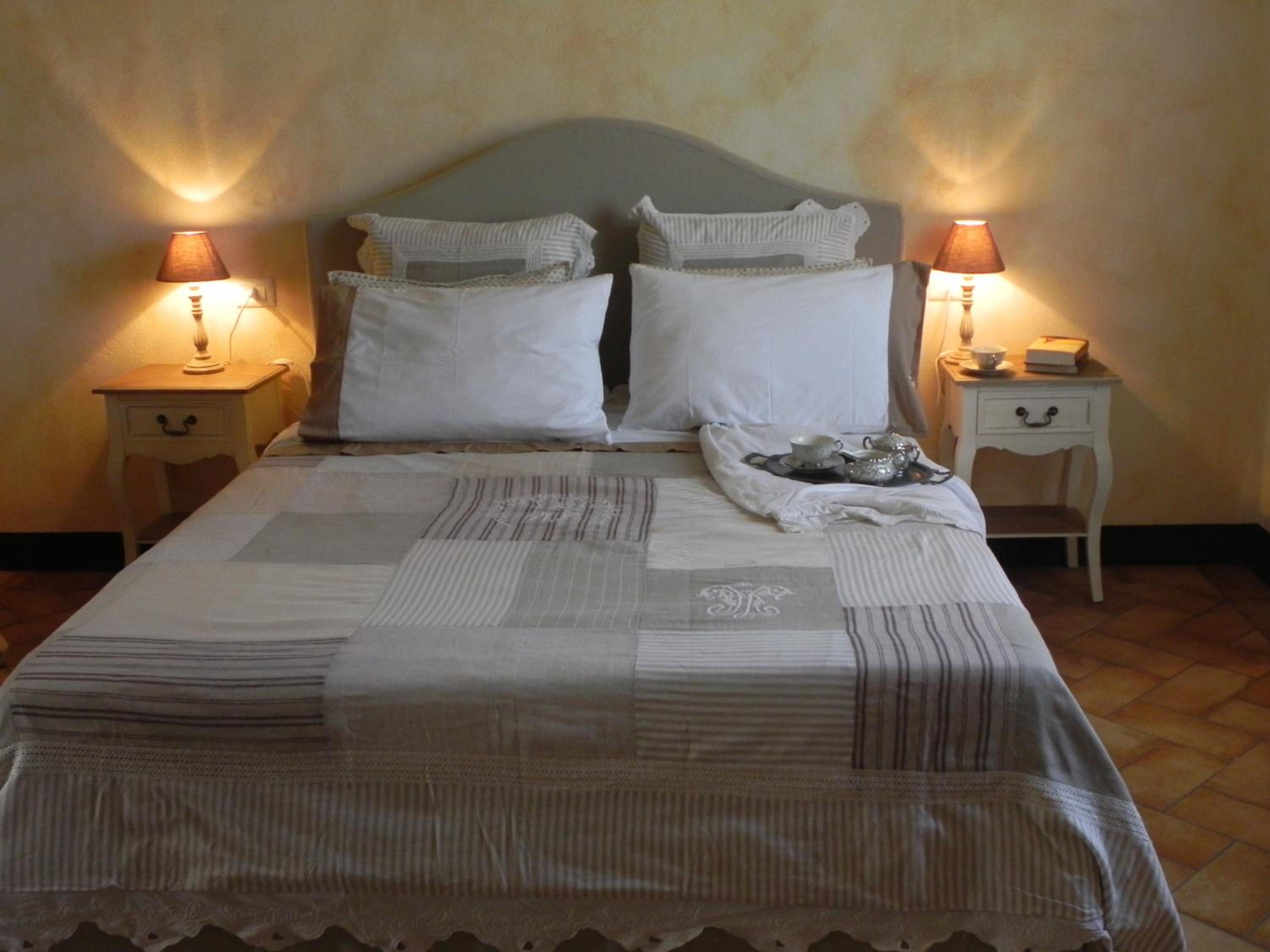 King Room with Spa Bath photo 1