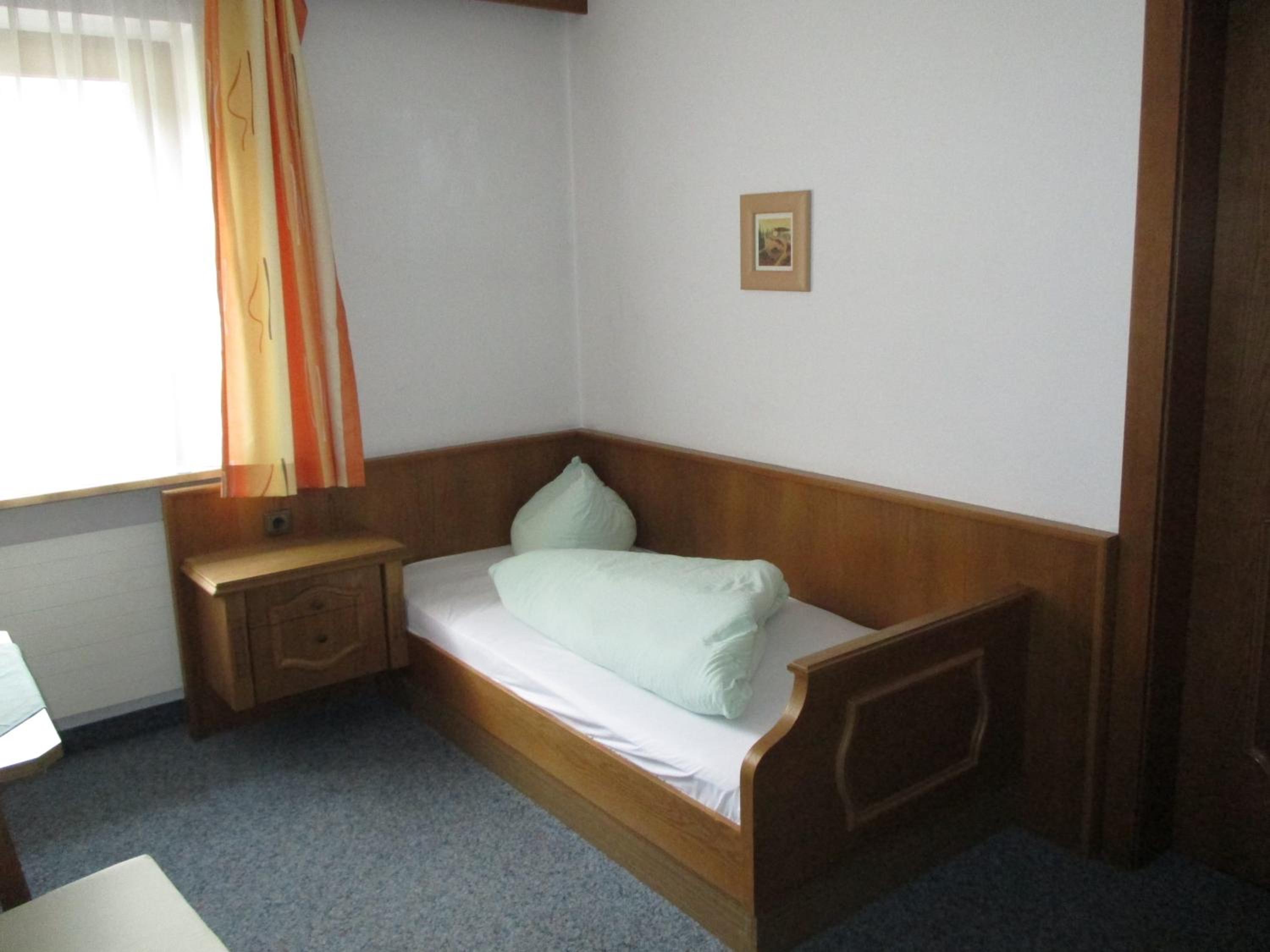 Single Room photo 1