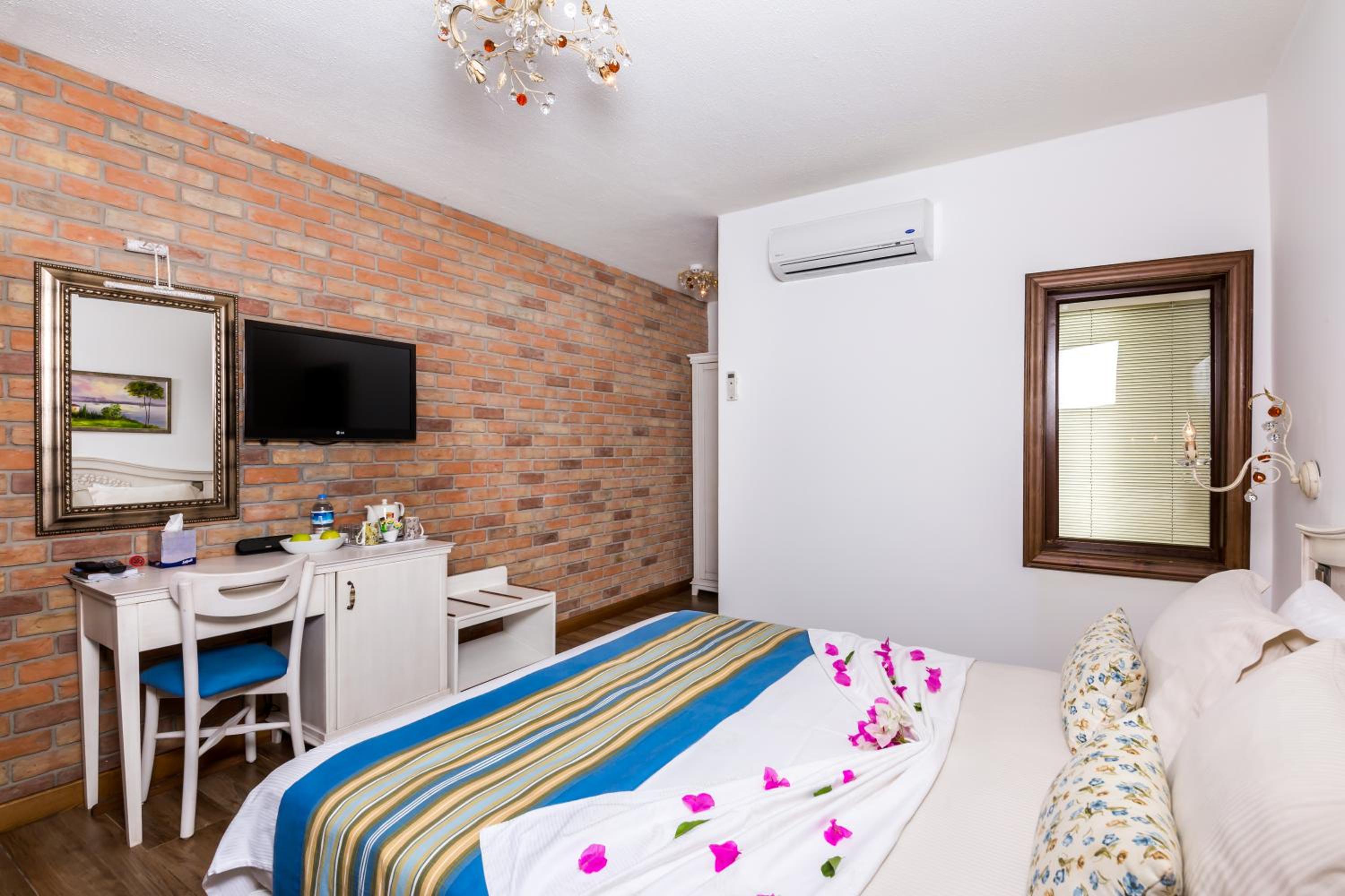 Standard Double Room with Sea View photo 1