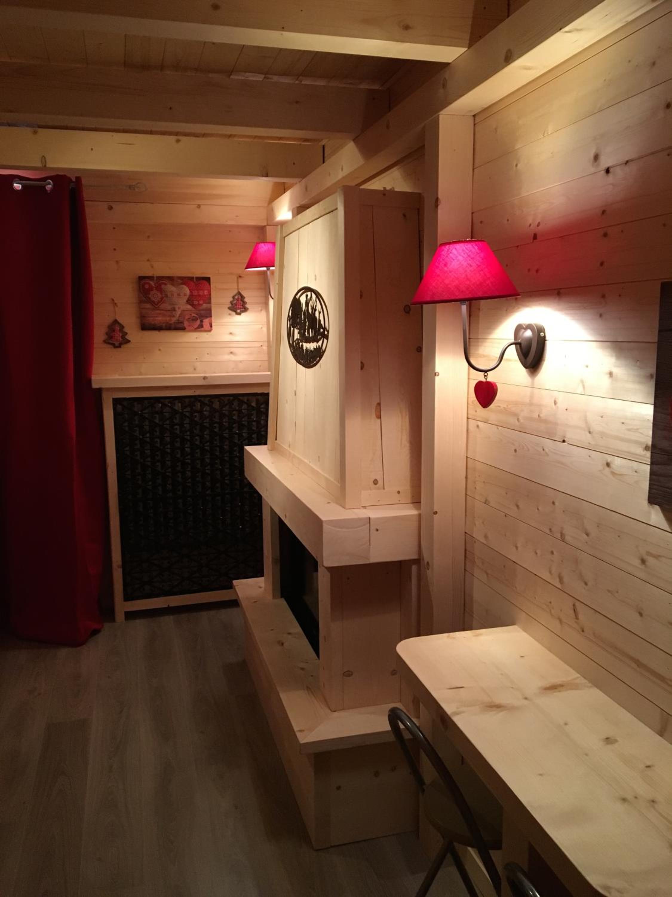 Honeymoon Suite  with spa access photo 2