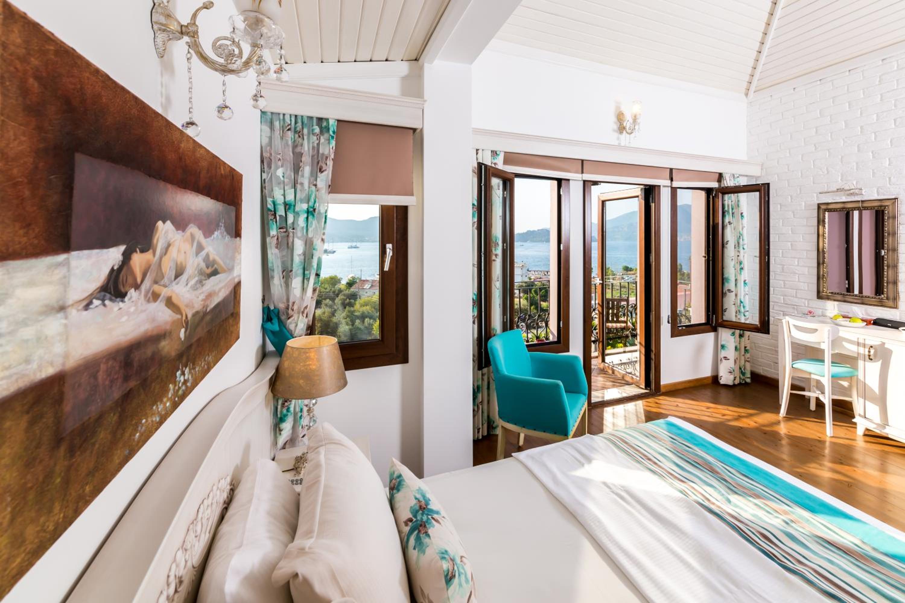 Deluxe Double Room with Sea View photo 2