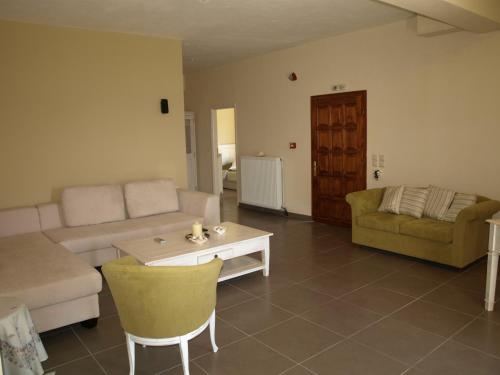 Porto Mani Suite photo 3