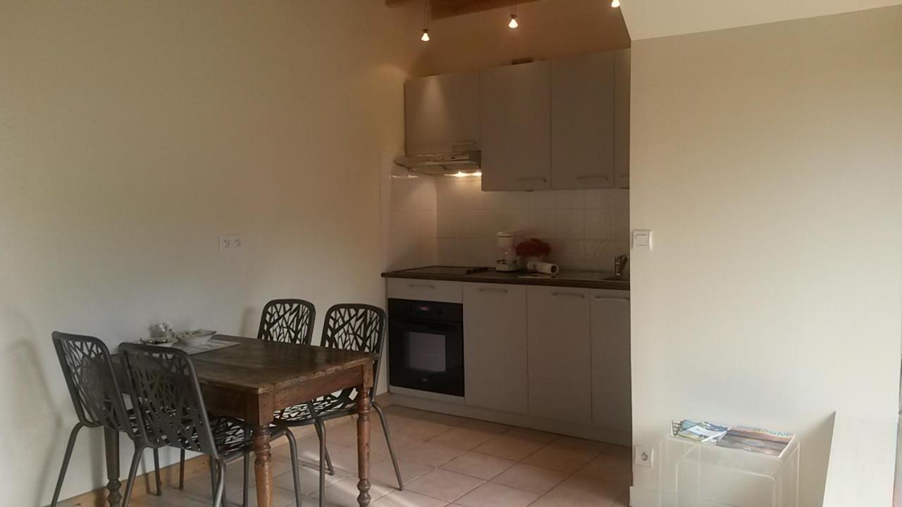 Two-Bedroom House - Photo 5