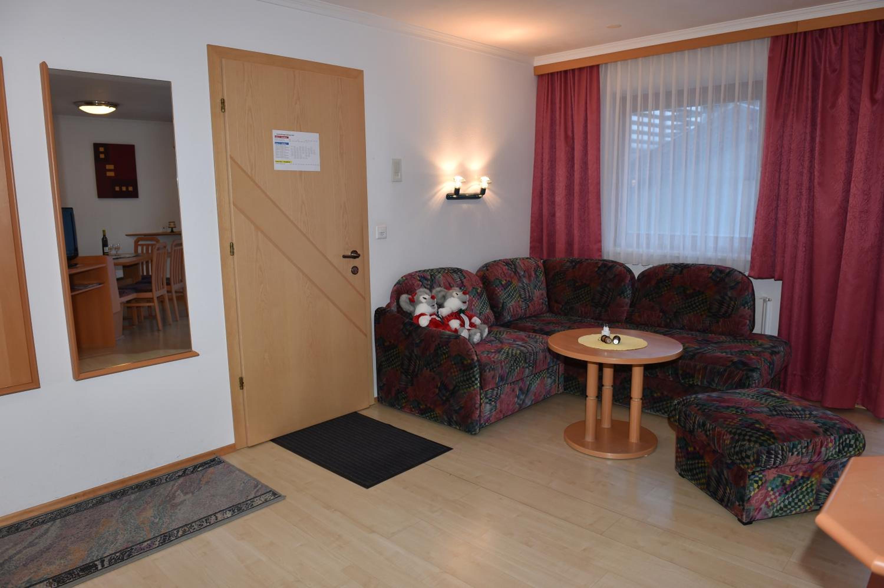 Two-Bedroom Apartment - Photo 11