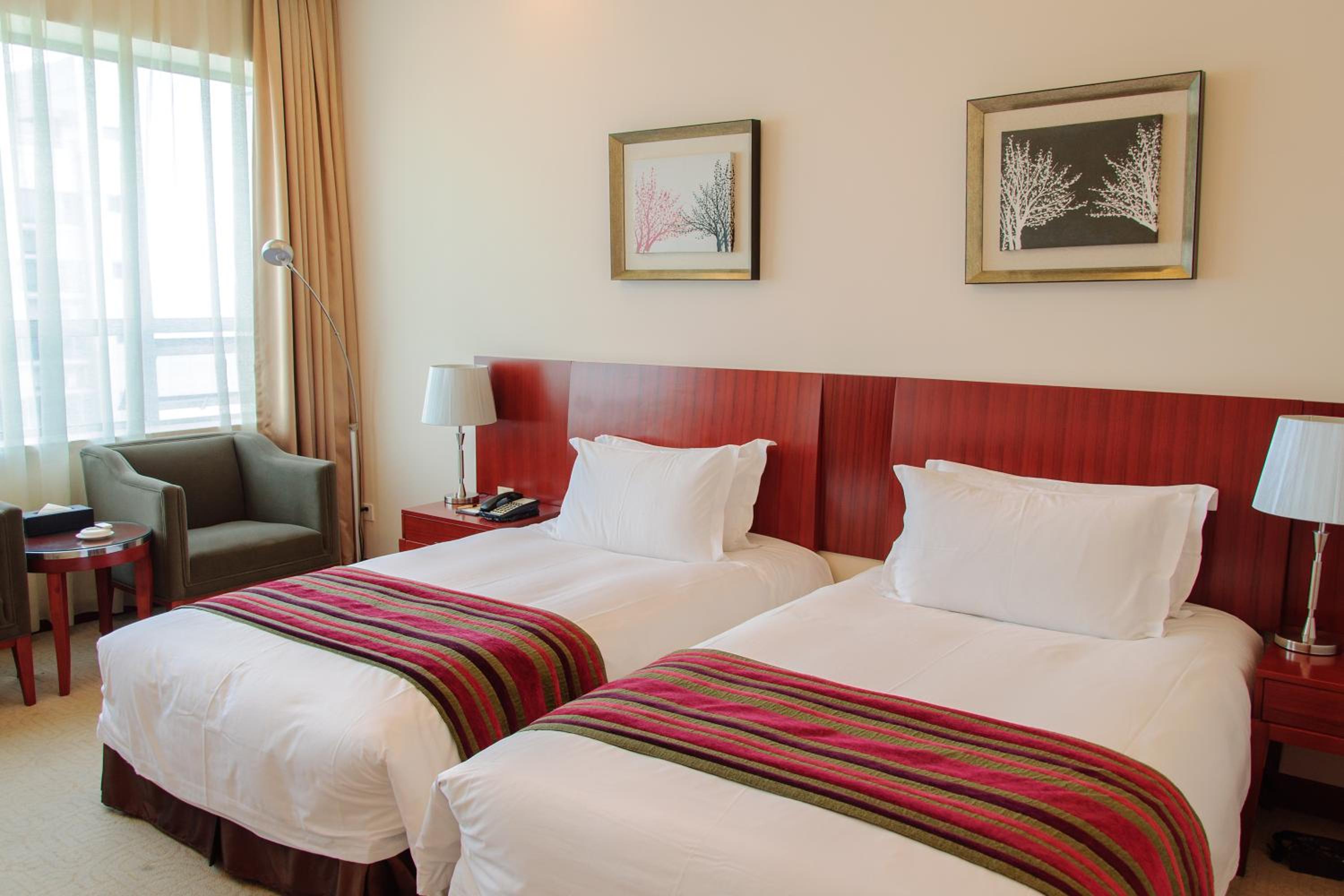 Superior Twin Room with Garden View