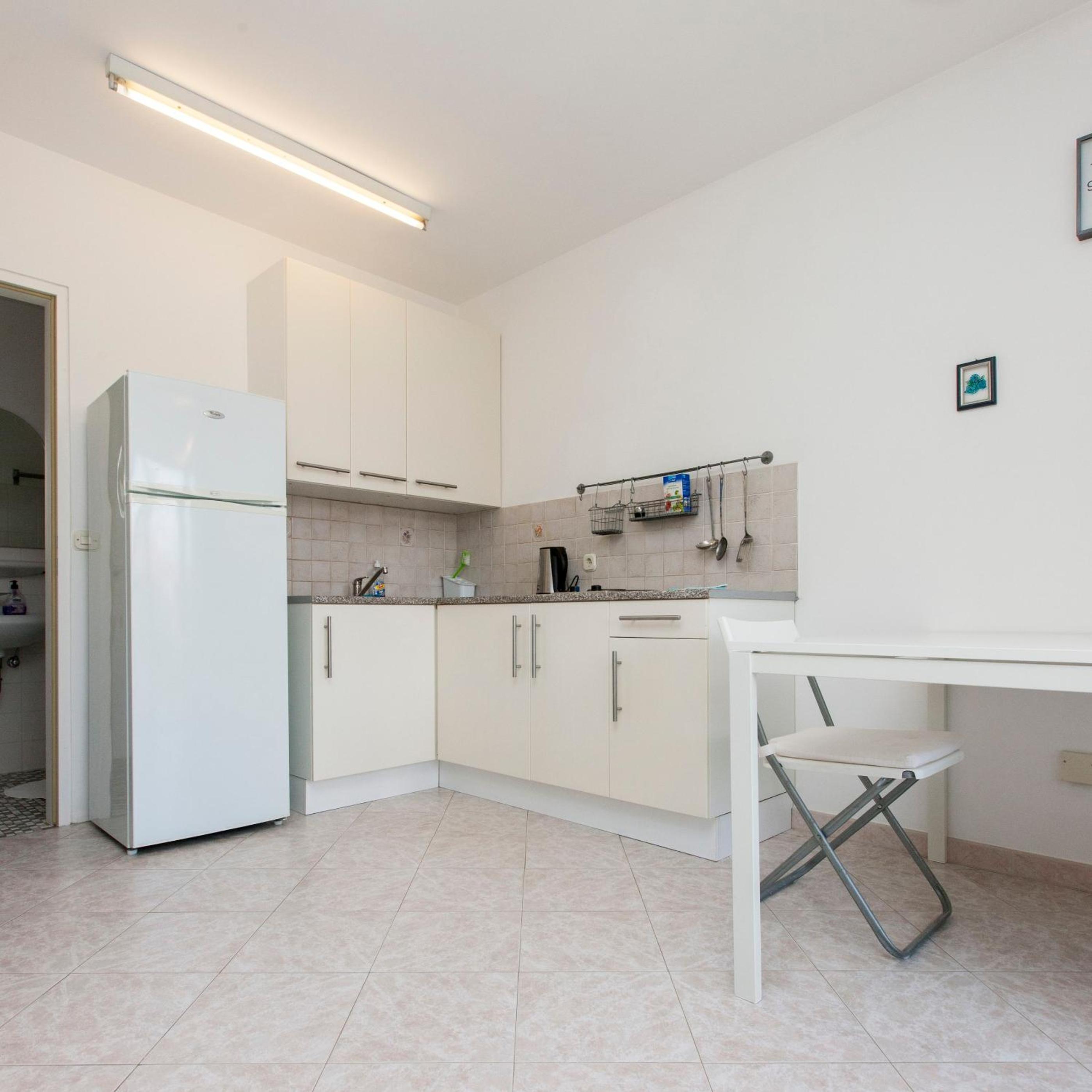 One-Bedroom Apartment with Balcony