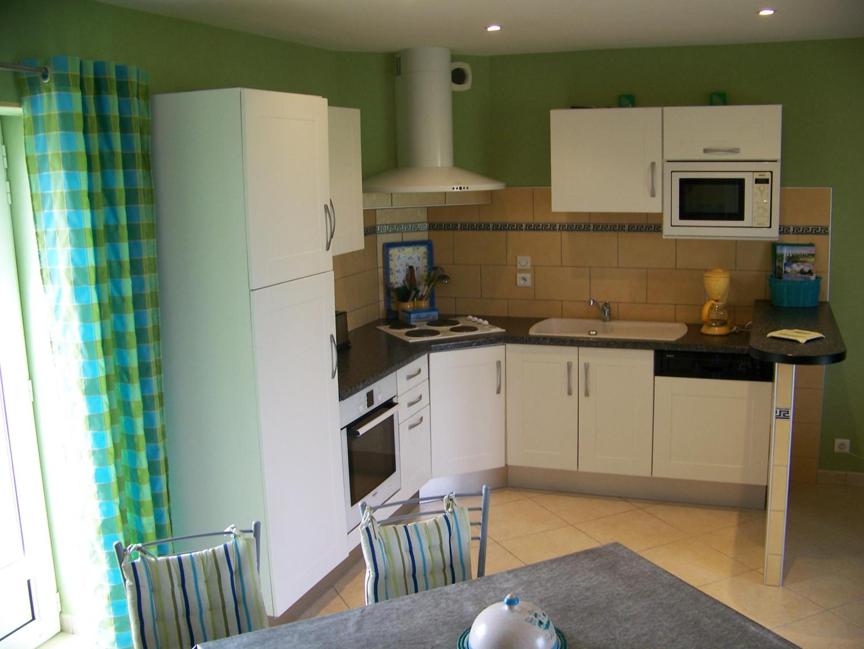 Cottage (5 Adults)