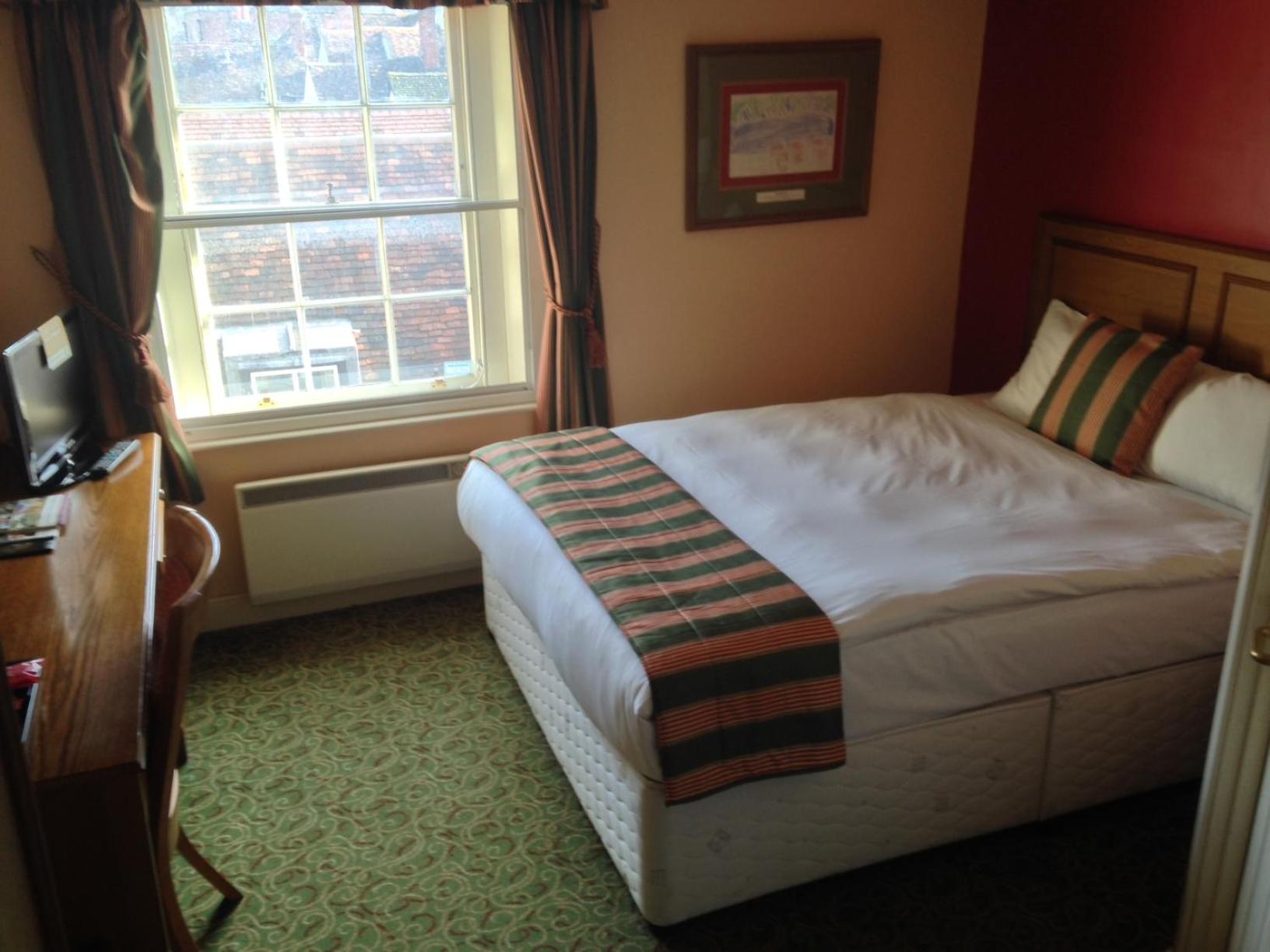 Small Double Room