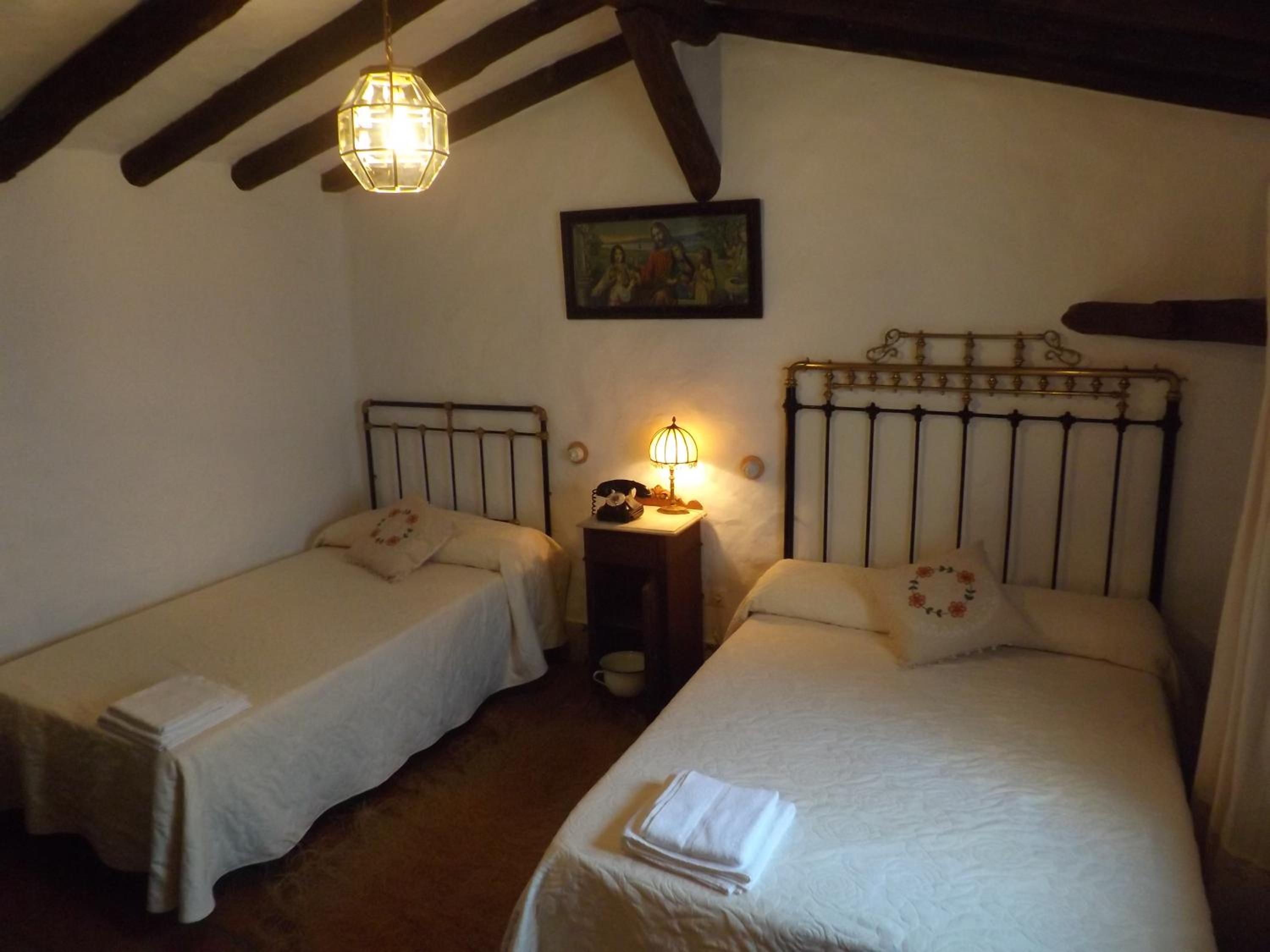Double or Twin Room with Private Bathroom