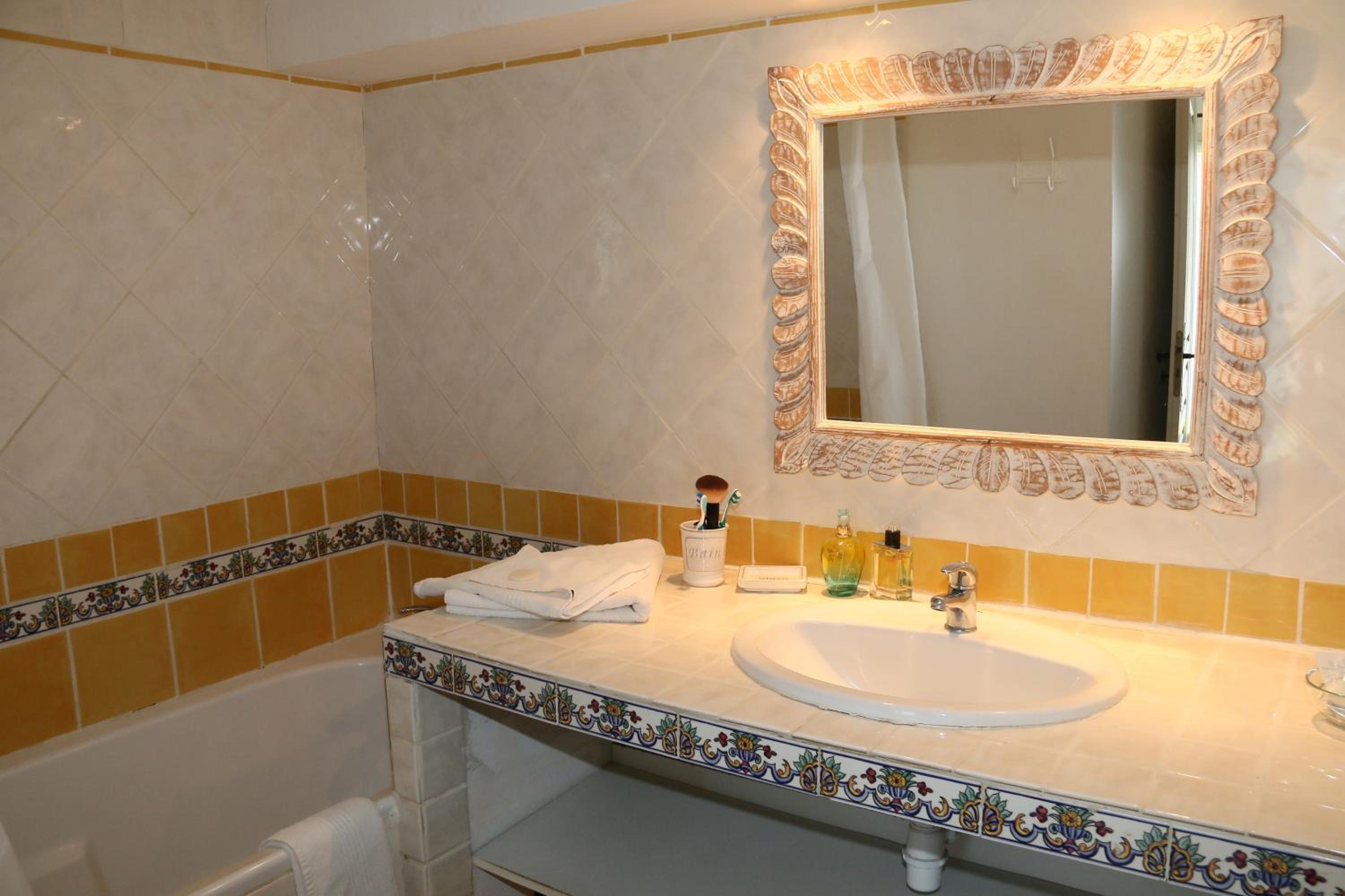 Apartment with Terrace photo 1