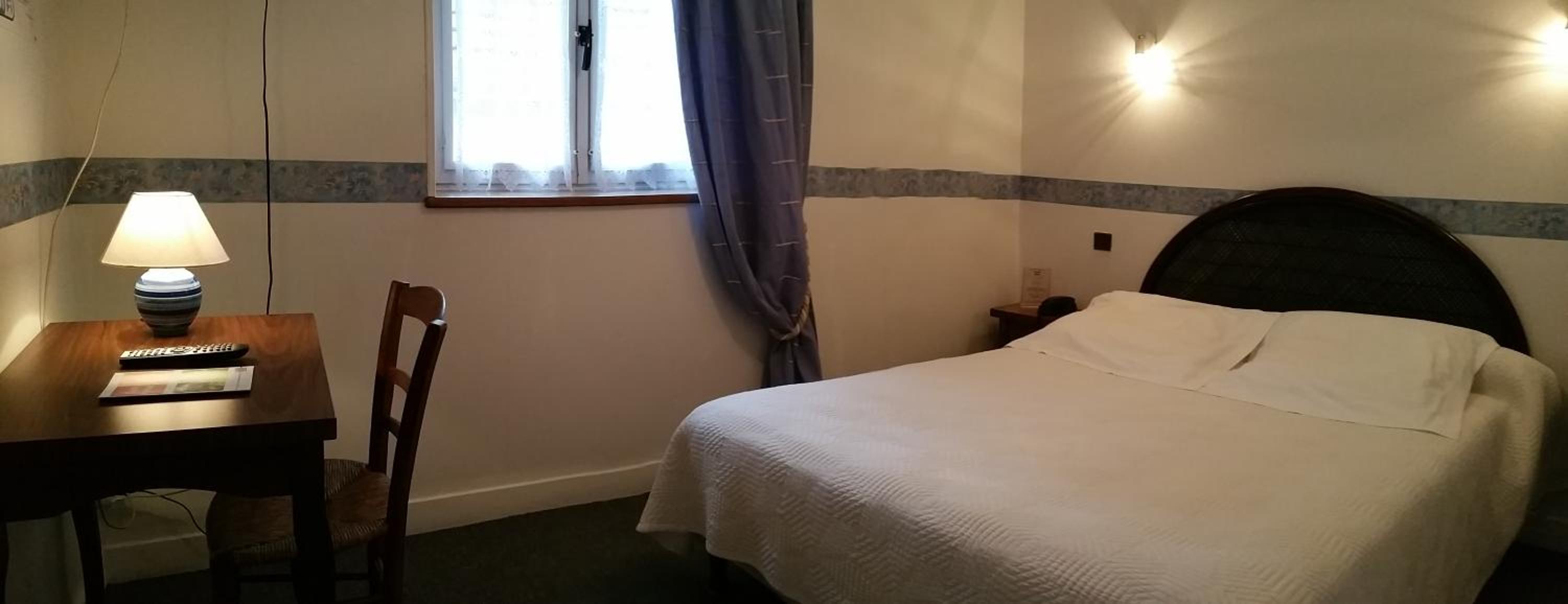 Classic Double Room - Photo 1