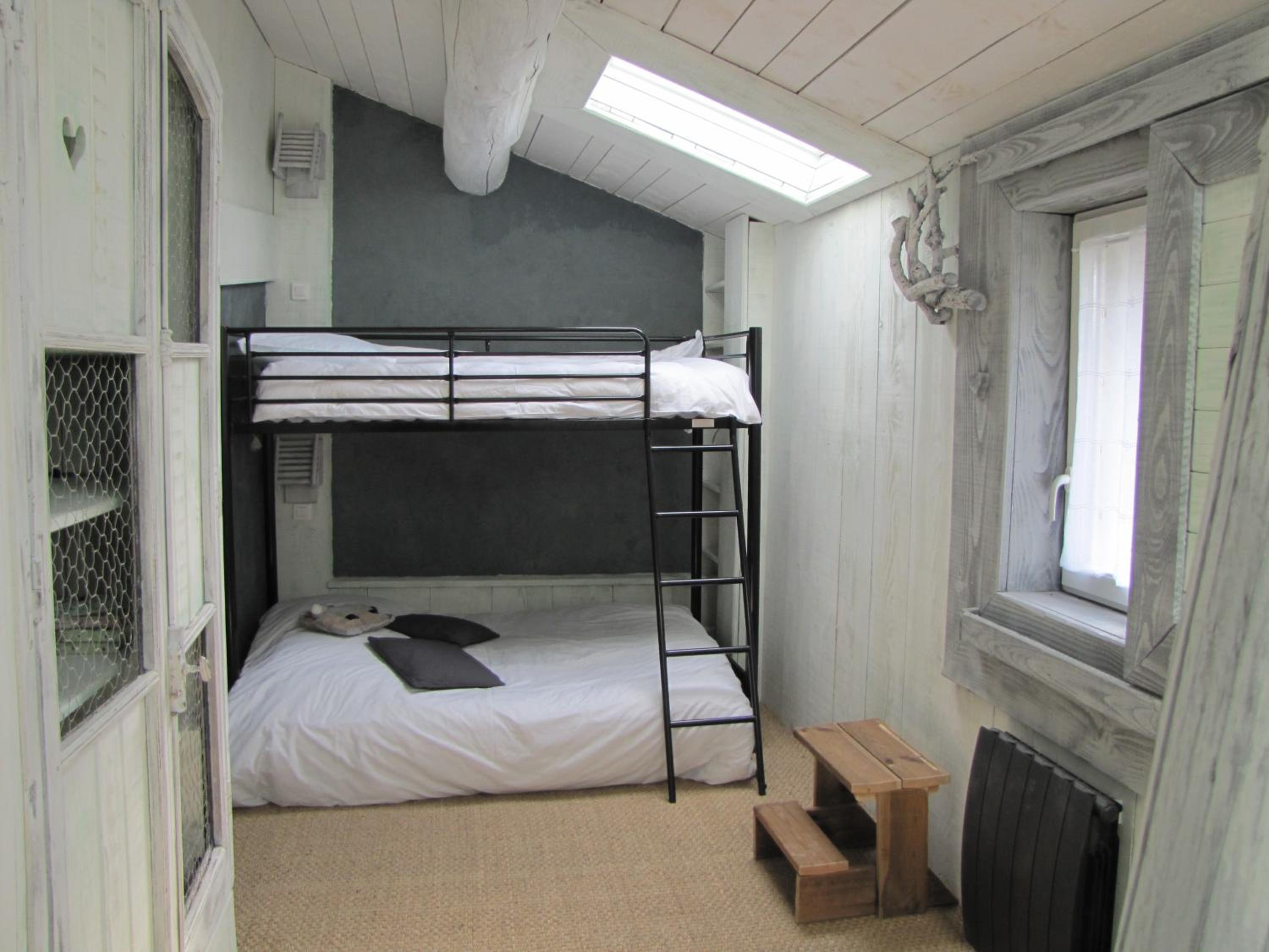 Holiday Home - Photo 6