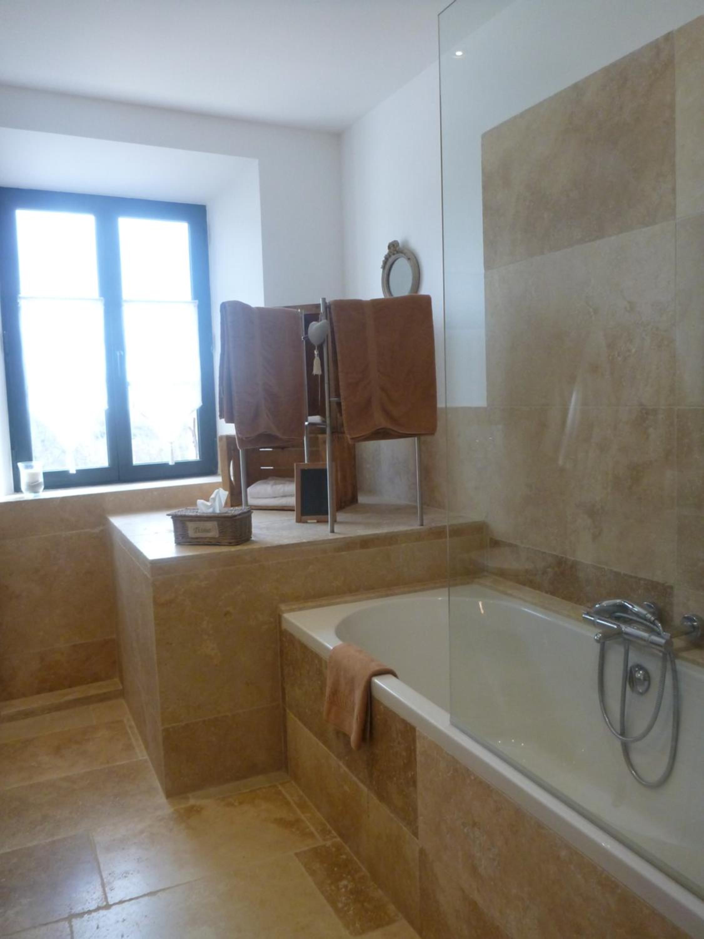 Superior Double or Twin Room with Pool View photo 2
