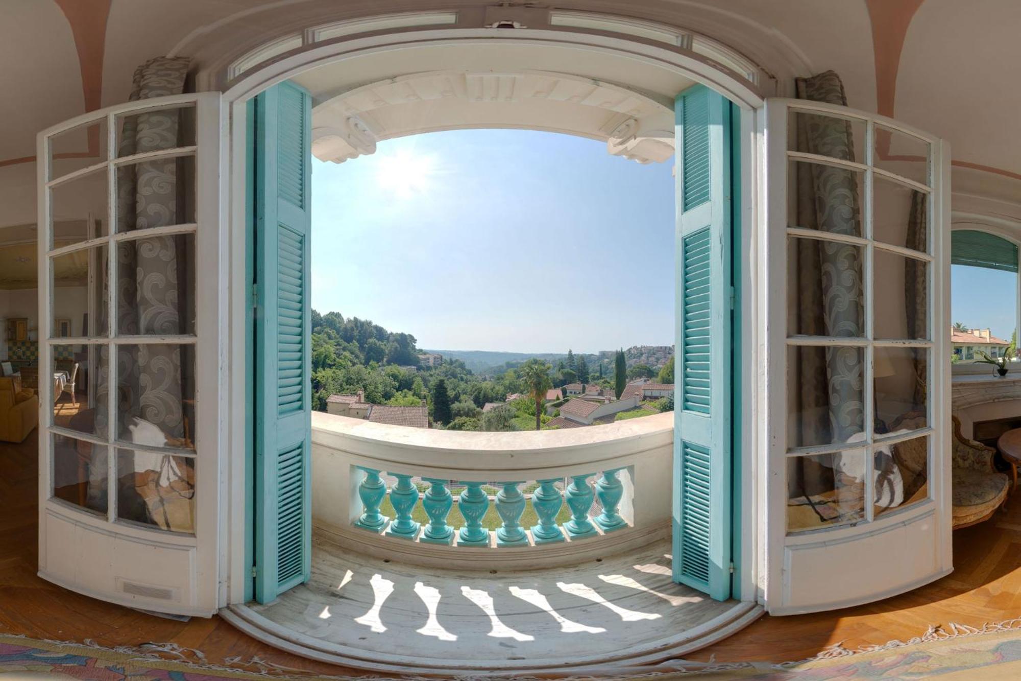Two-Bedroom Apartment photo 3