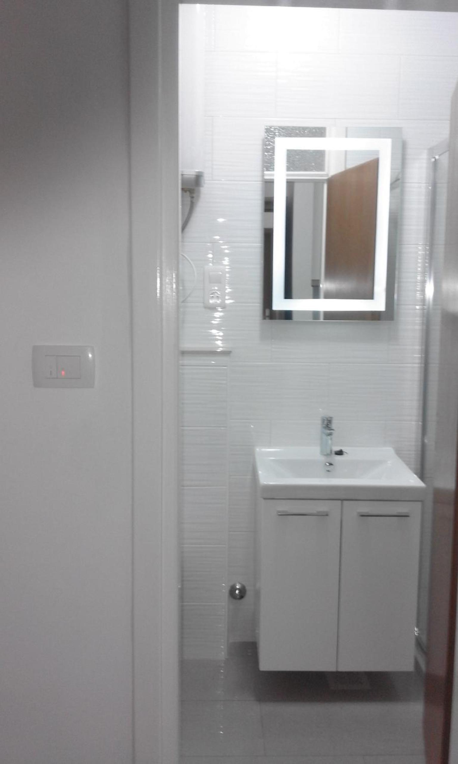 Comfort One-Bedroom Apartment with Sea View  - Photo 4