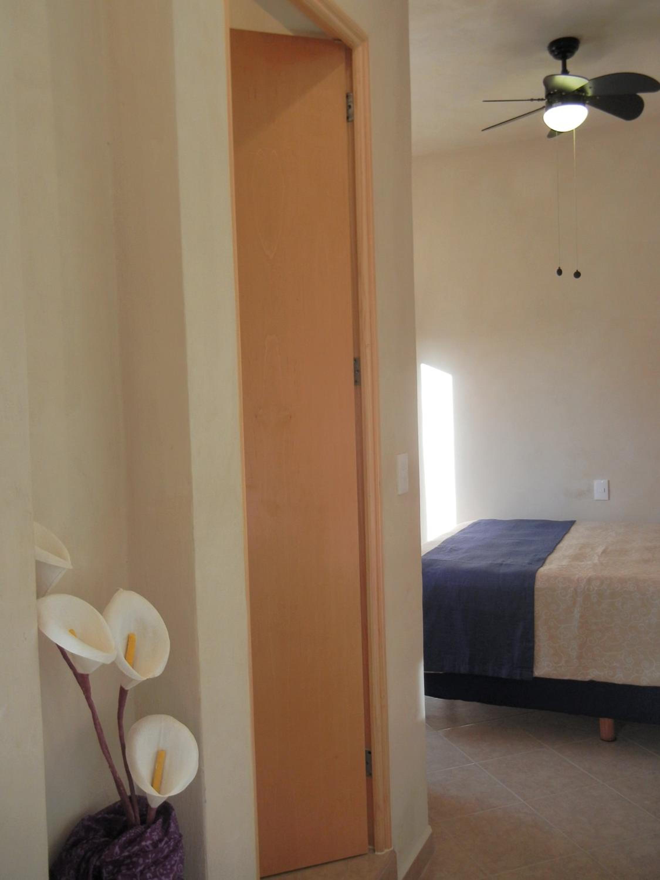 Apartment with Balcony, photo 7