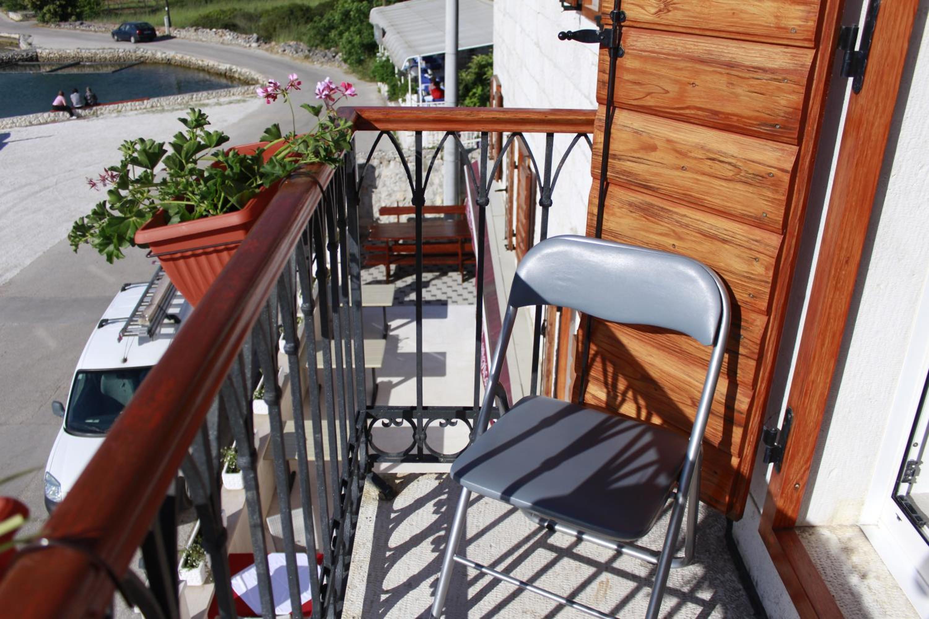 Twin Room with Sea View and Balcony - Photo 3