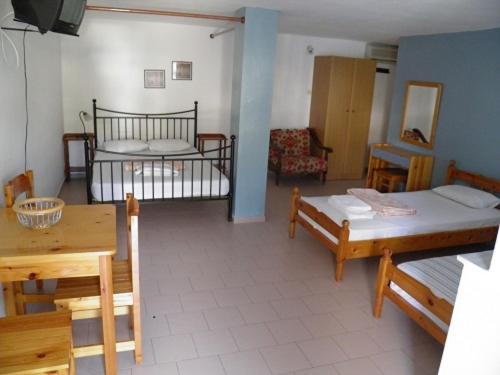 Quadruple Room with Garden View photo 1
