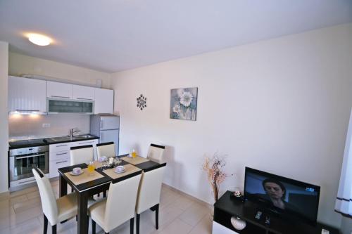 Two-Bedroom Apartment with Terrace