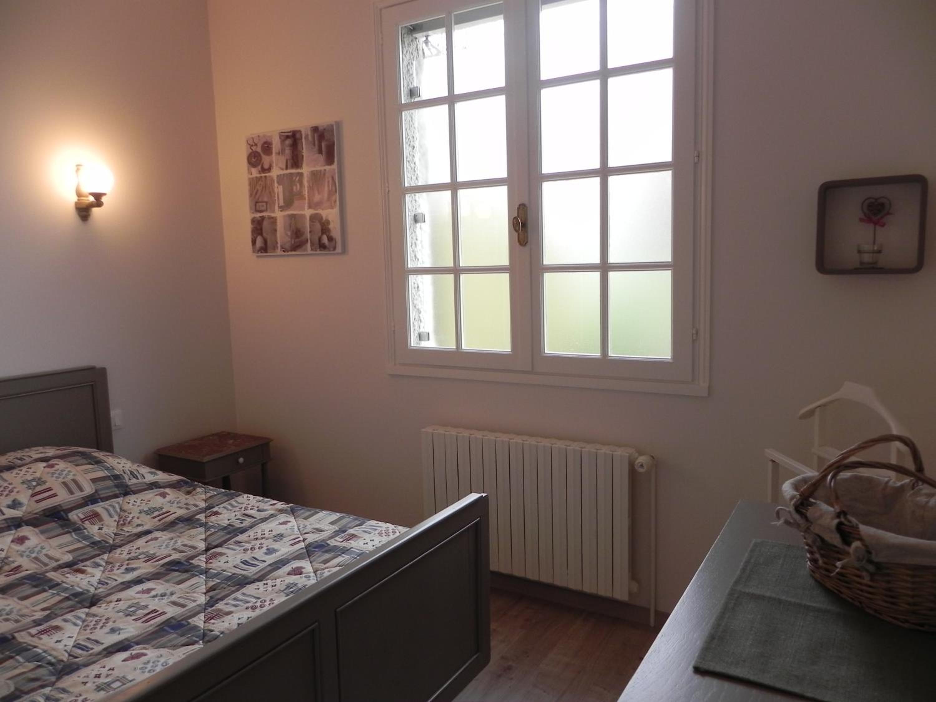 Four-Bedroom House photo 1