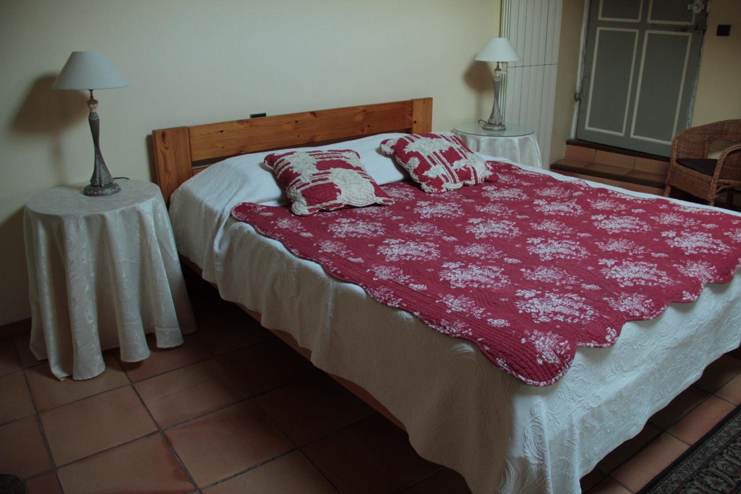 Standard Double Room photo 2