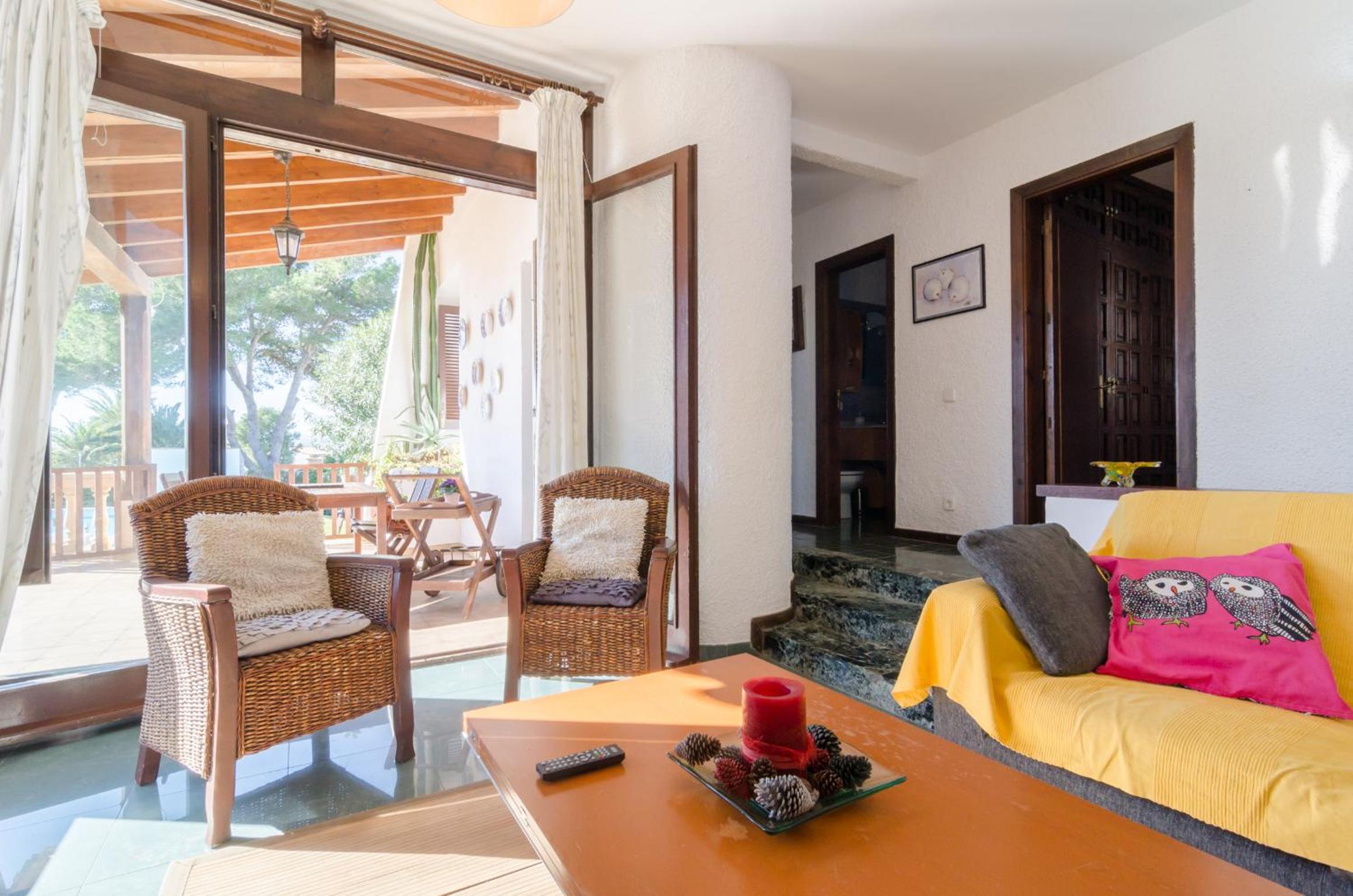 Three-Bedroom Villa photo 1