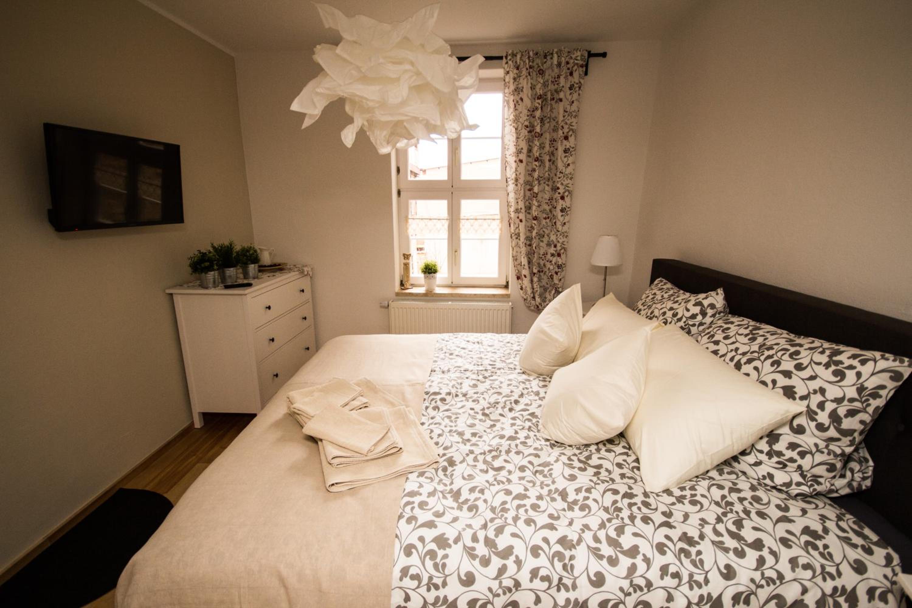 Two-Bedroom Apartment with one bathroom