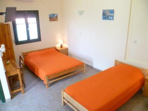 Quadruple Room with Sea View photo 2