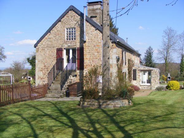 Three-Bedroom House photo 1