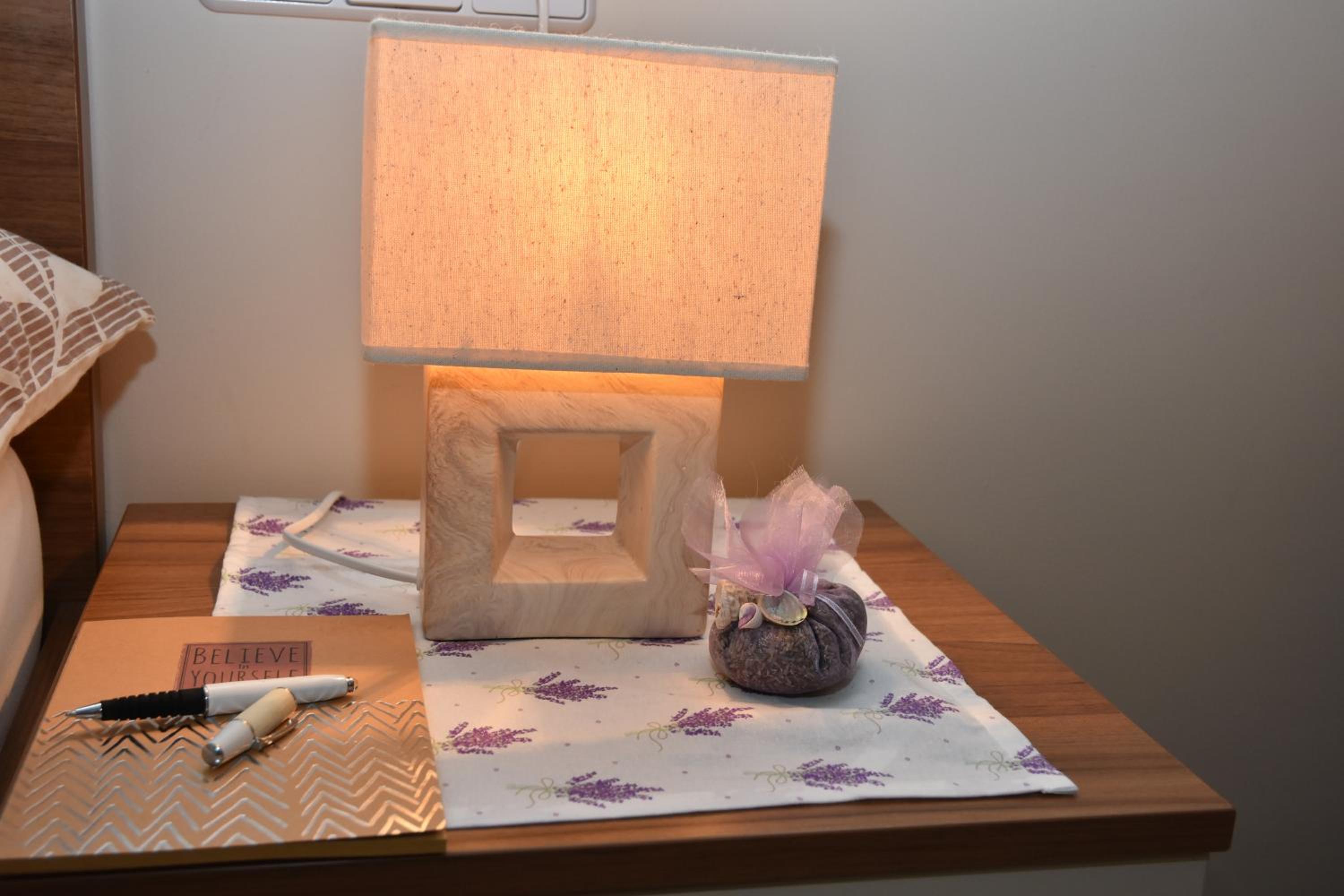 Studio Apartment photo 2