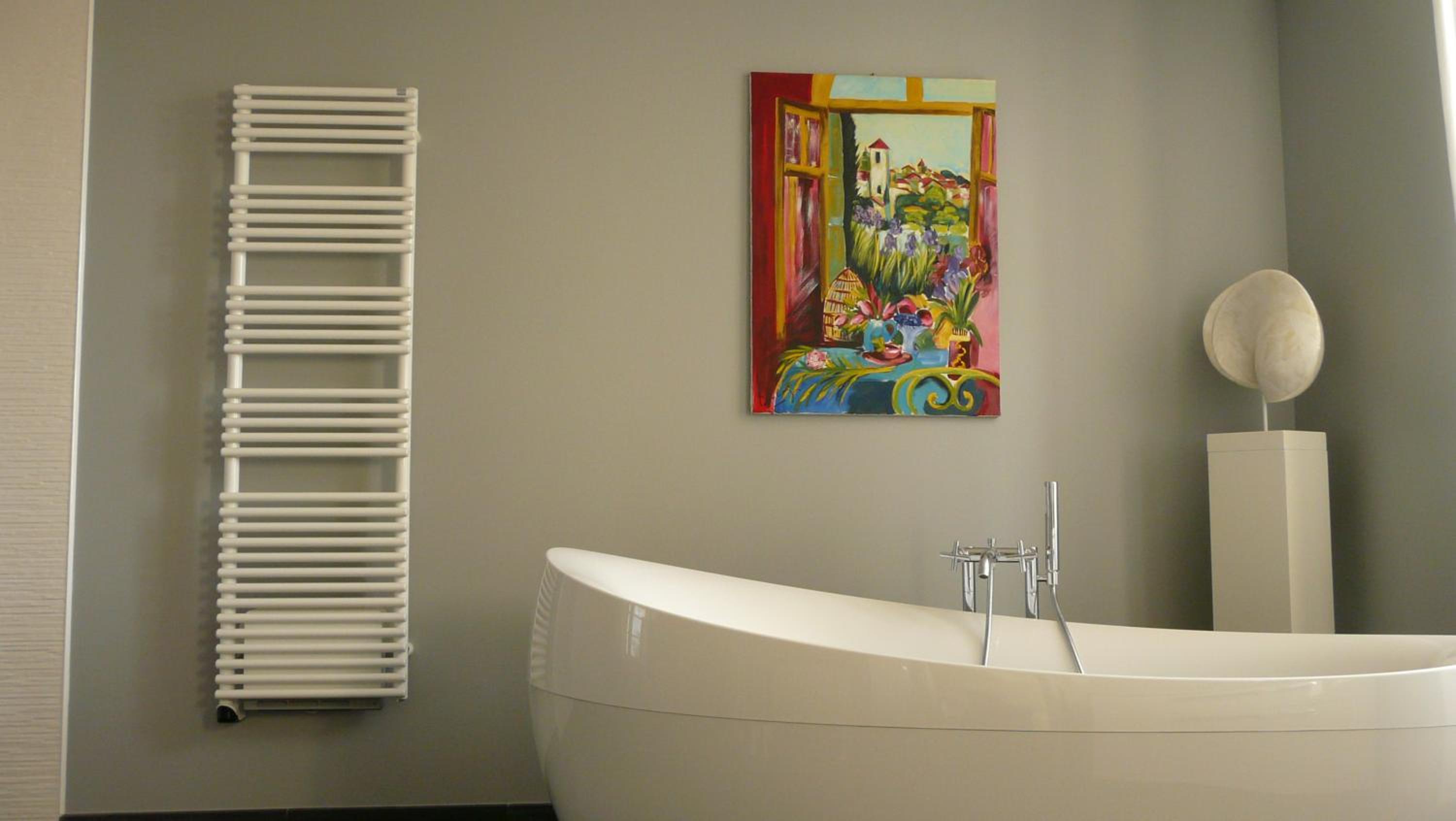 Deluxe Double Room with Bath photo 3