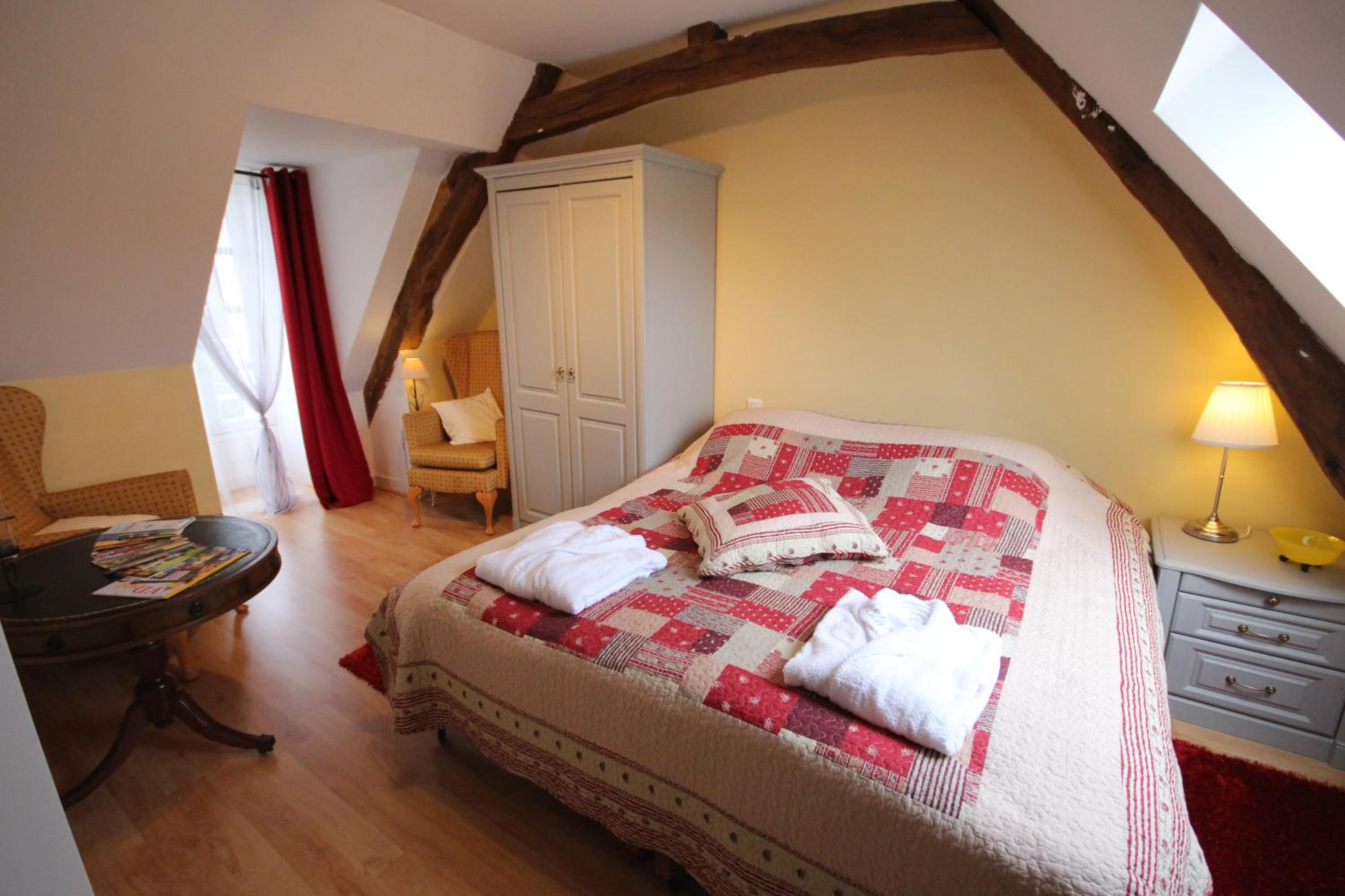 King Room with Garden View photo 2