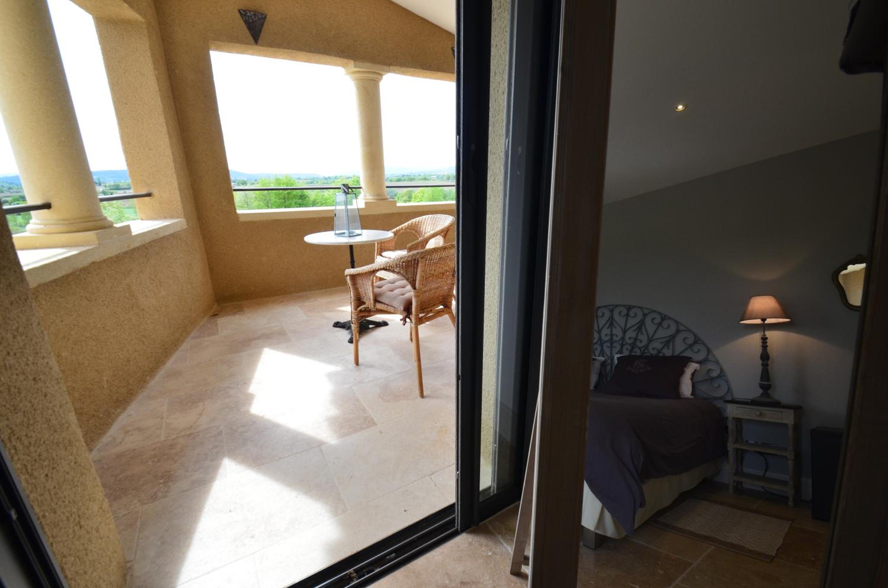 Double or Twin Room with Private External Bathroom photo 3