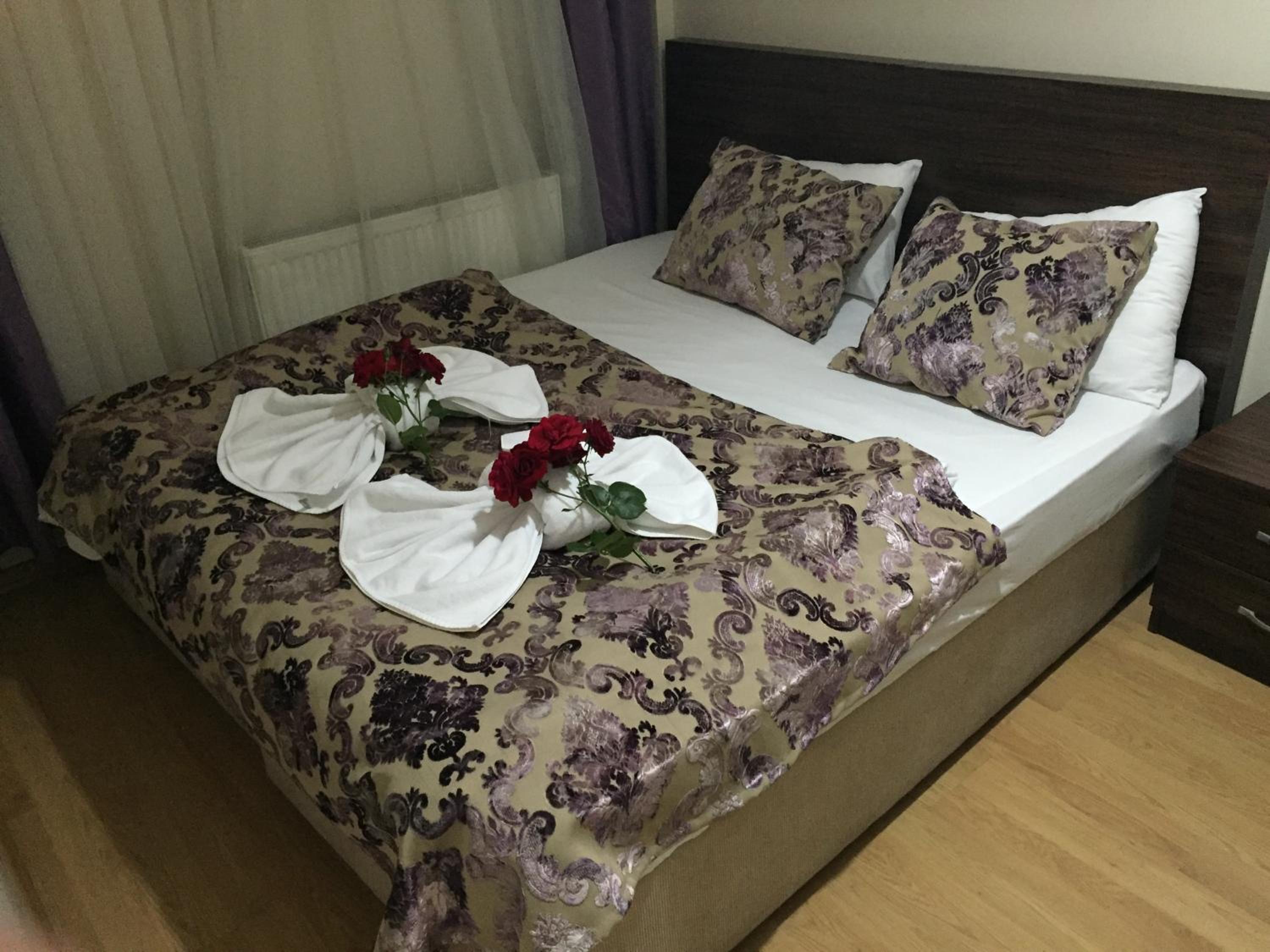 Budget Double Room photo 2
