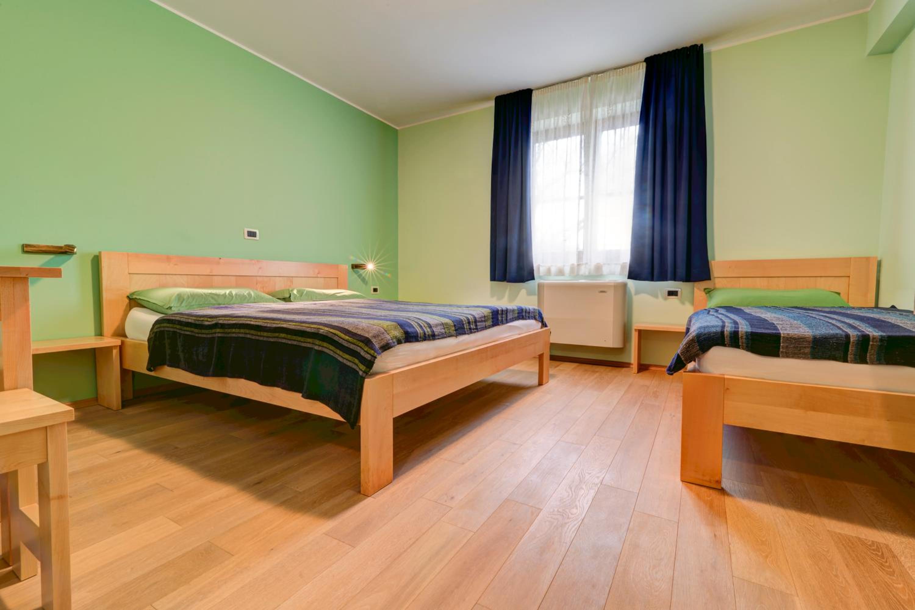 Triple Room with Bathroom photo 2