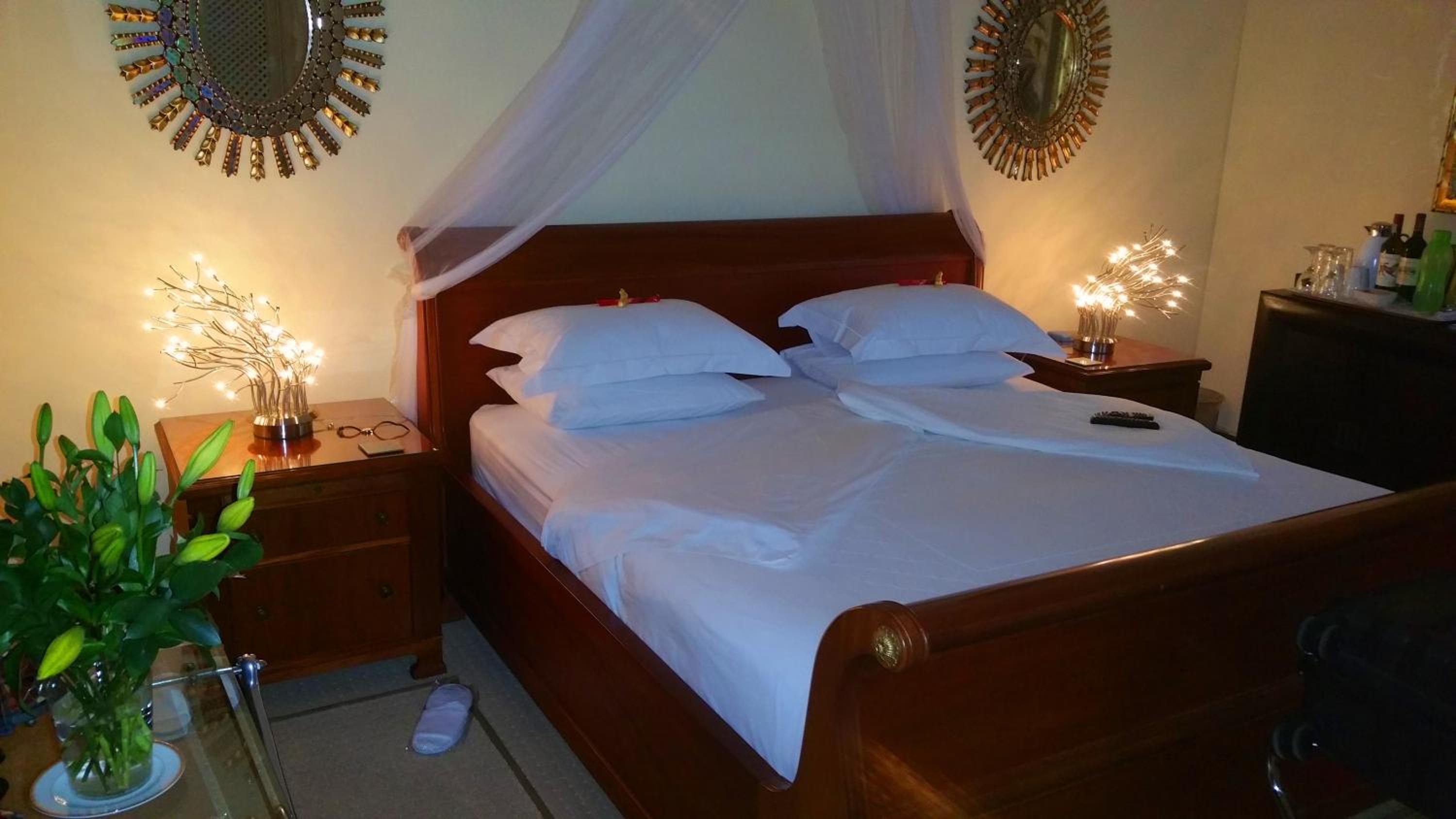 Deluxe King Suite with Balcony
