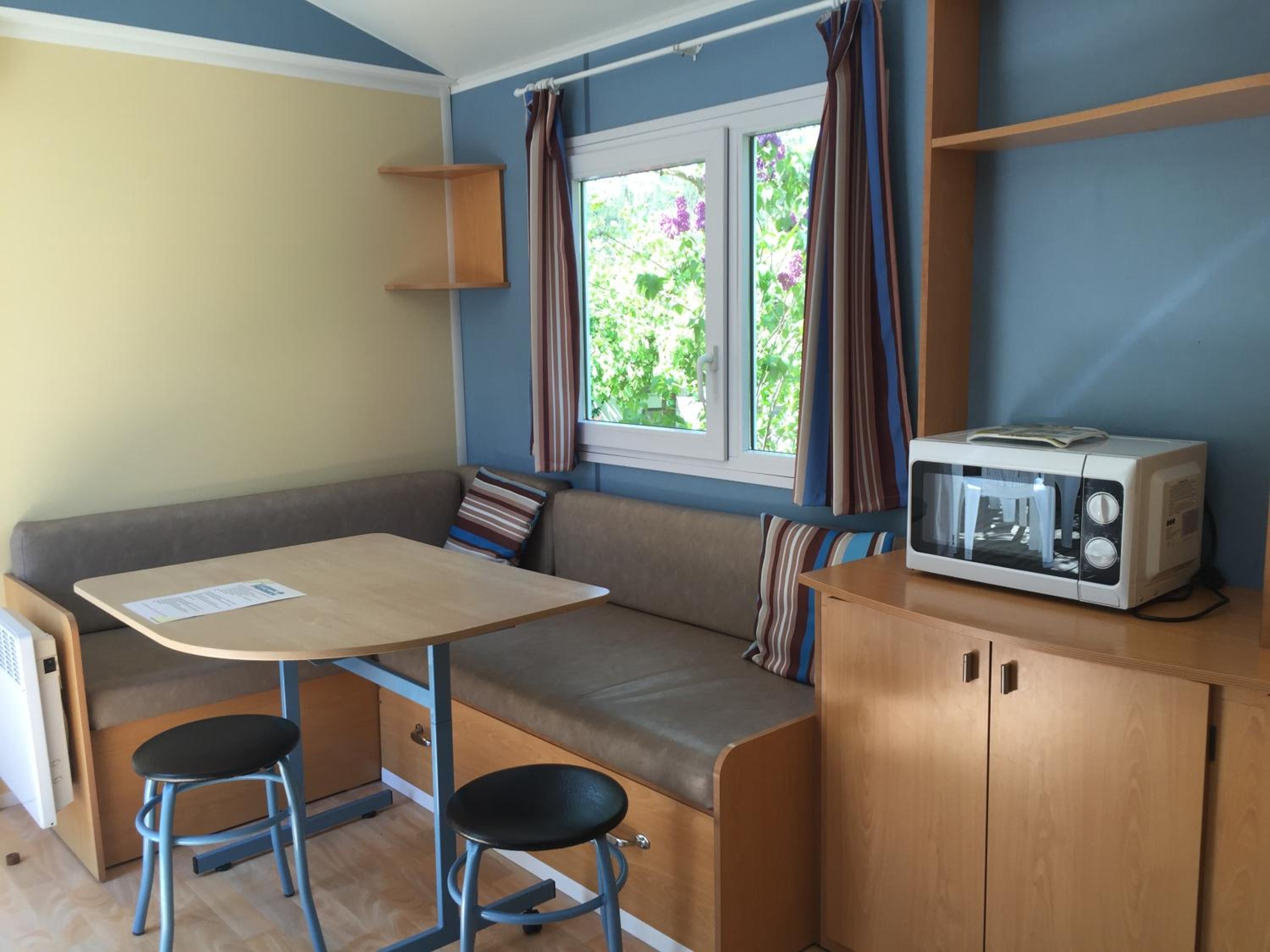 Superior Mobile Home ( 4 Adults) - Photo 1