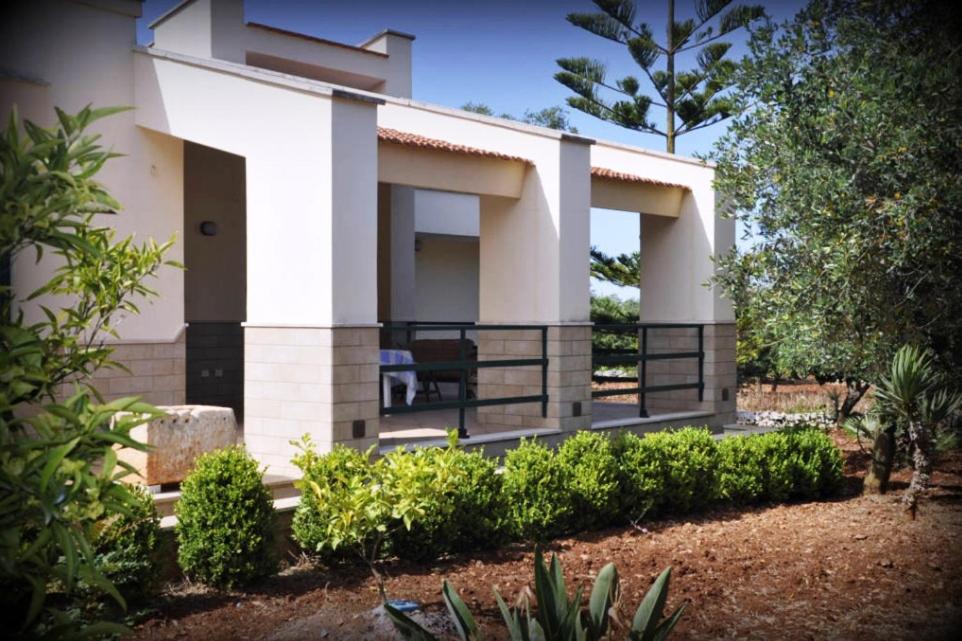 Villa with Garden View