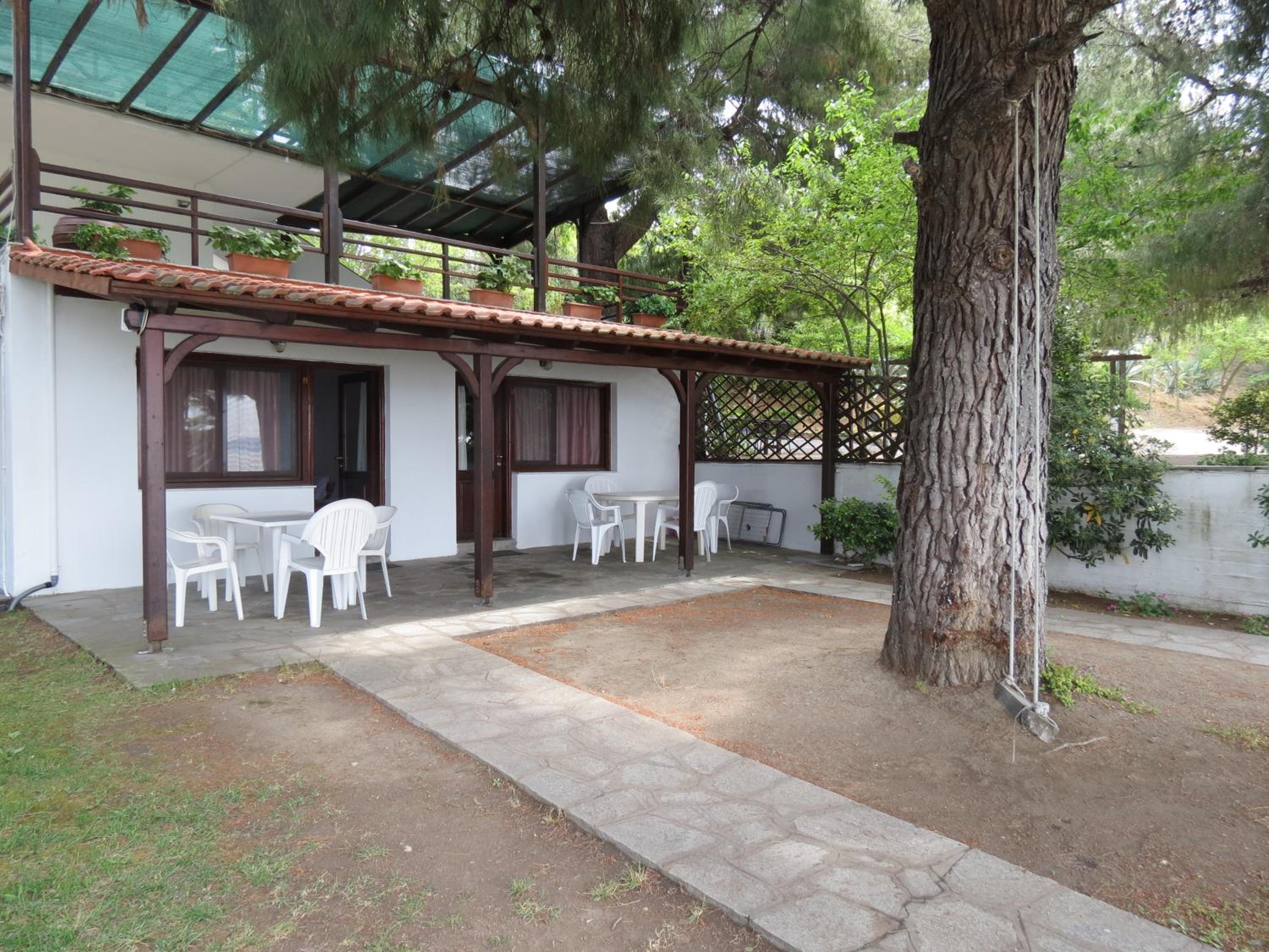 Studio with Sea View (4 Adults)