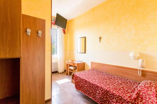 Single Room with Balcony