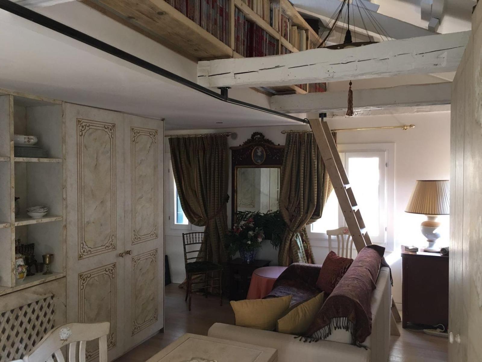 Penthouse Apartment photo 2