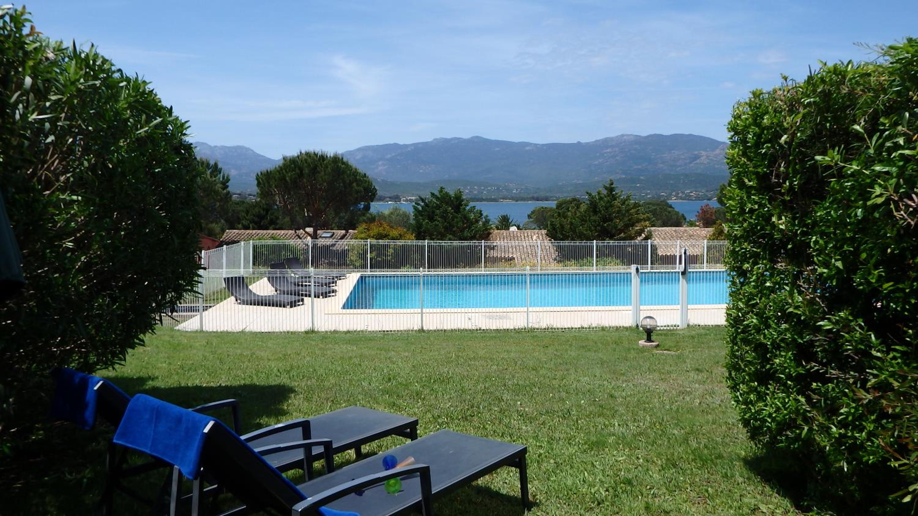 One-Bedroom Villa with Air Conditioning photo 3