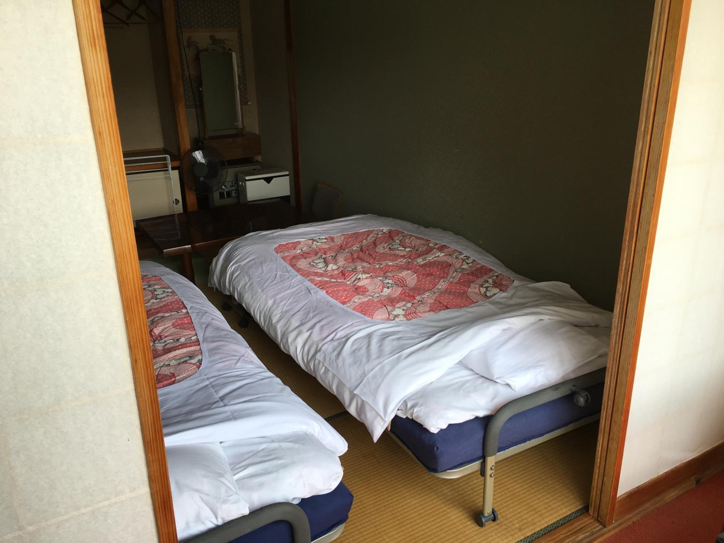 Japanese-Style Economy Room photo 3