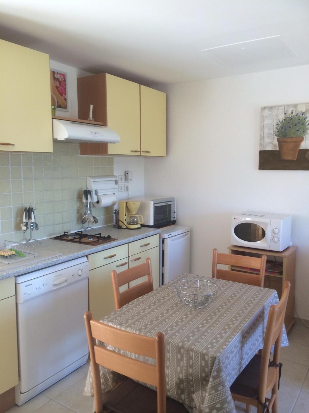 Apartment (2 Adults + 1 Child) photo 3