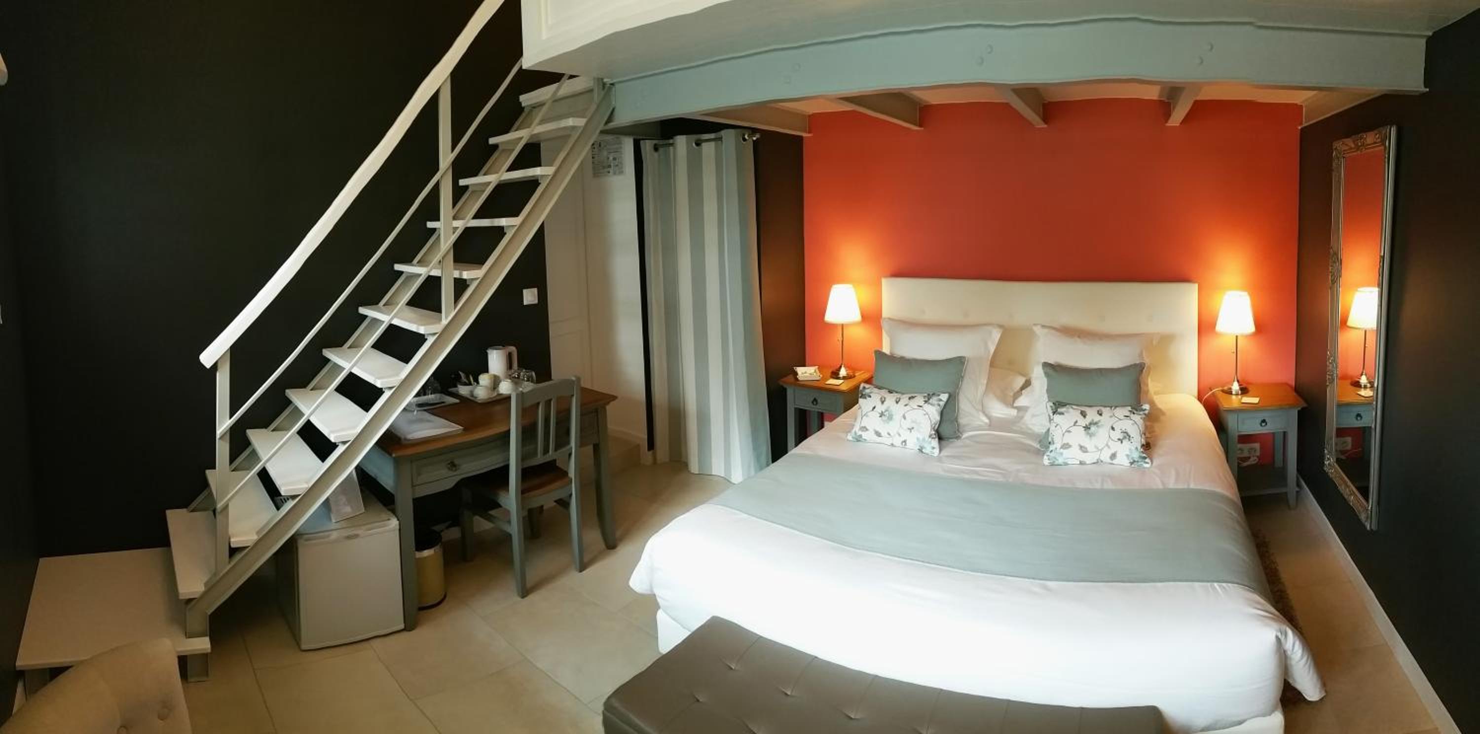 King Room with Spa Bath
