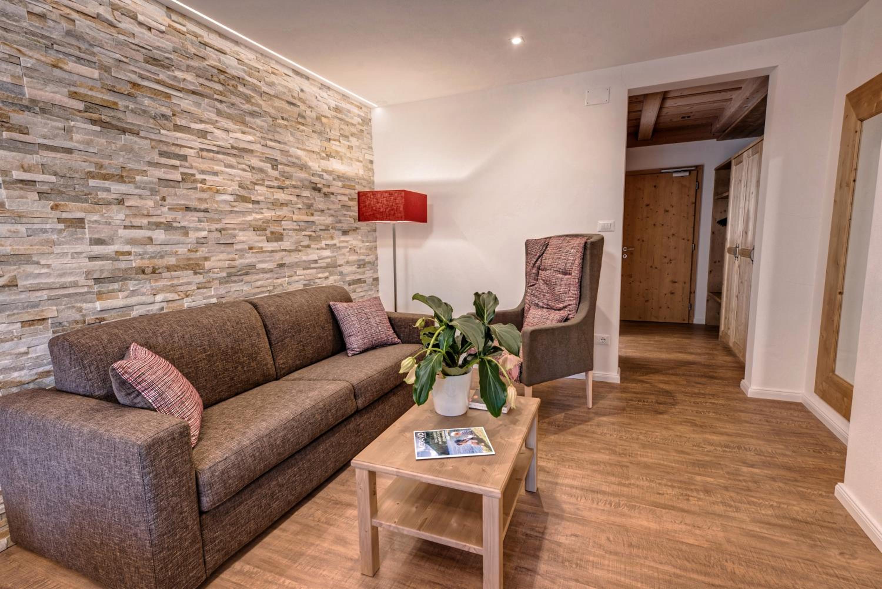 Suite with Balcony photo 3