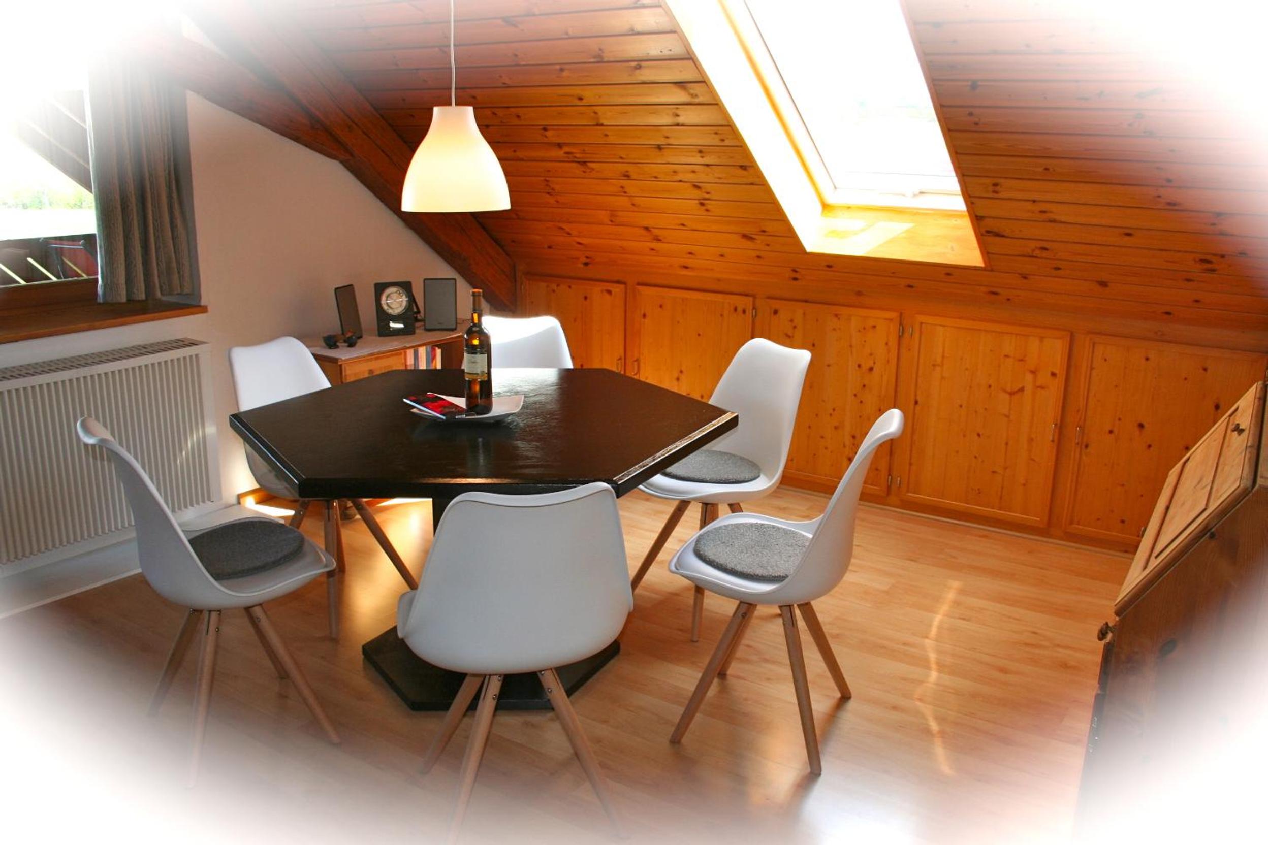 Apartment with Terrace photo 2
