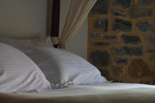 Deluxe Double Room with Balcony photo 2